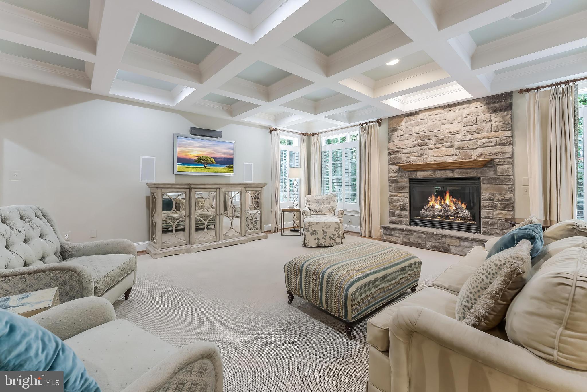 Real estate listing preview #18