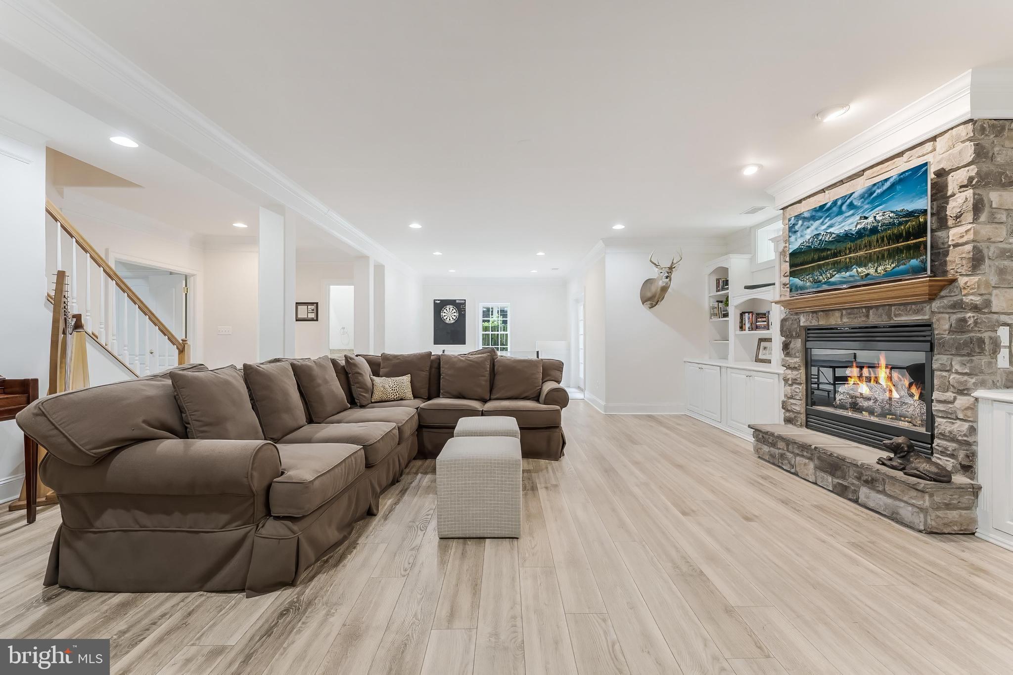 Real estate listing preview #49