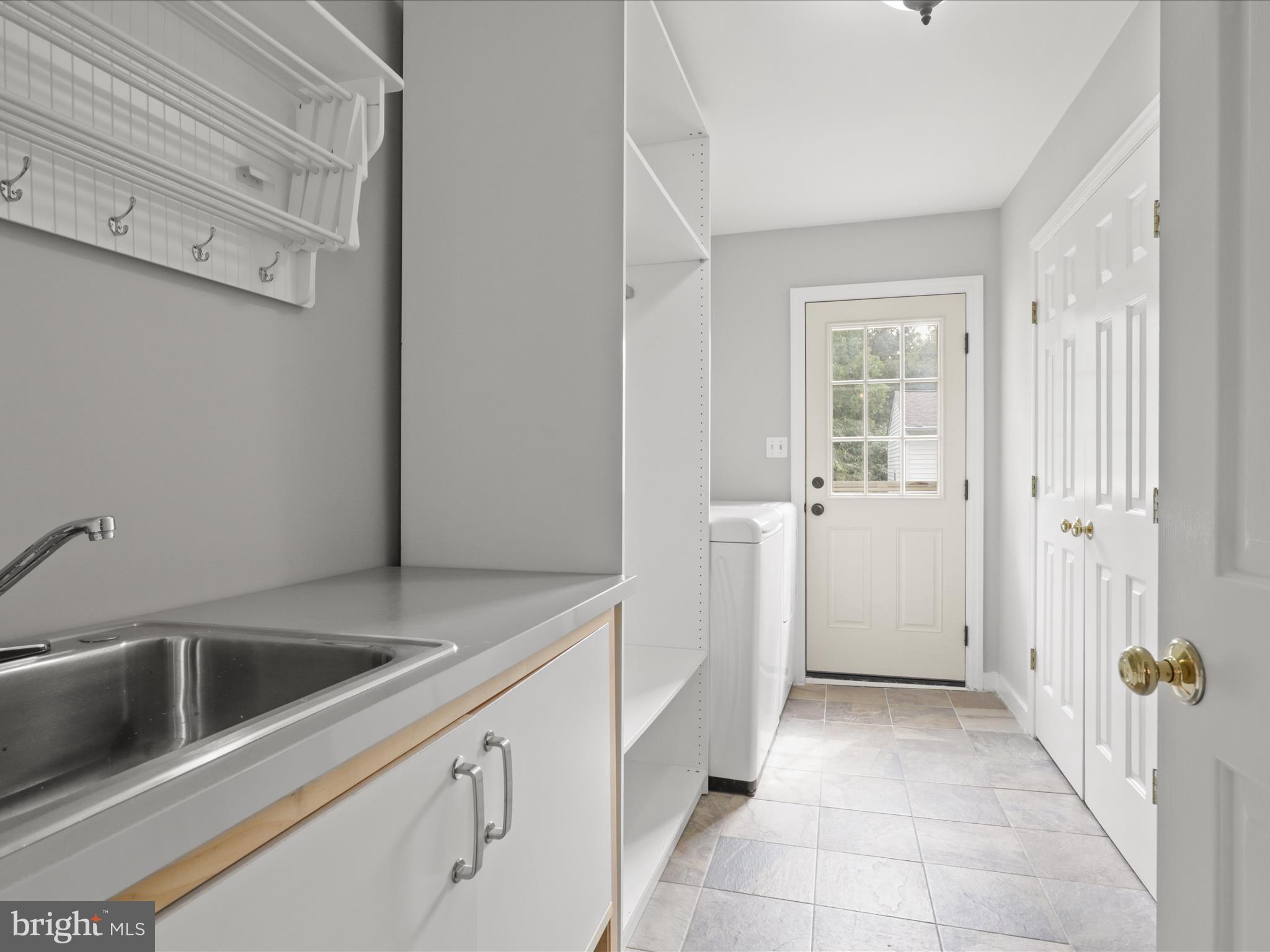 Real estate listing preview #16