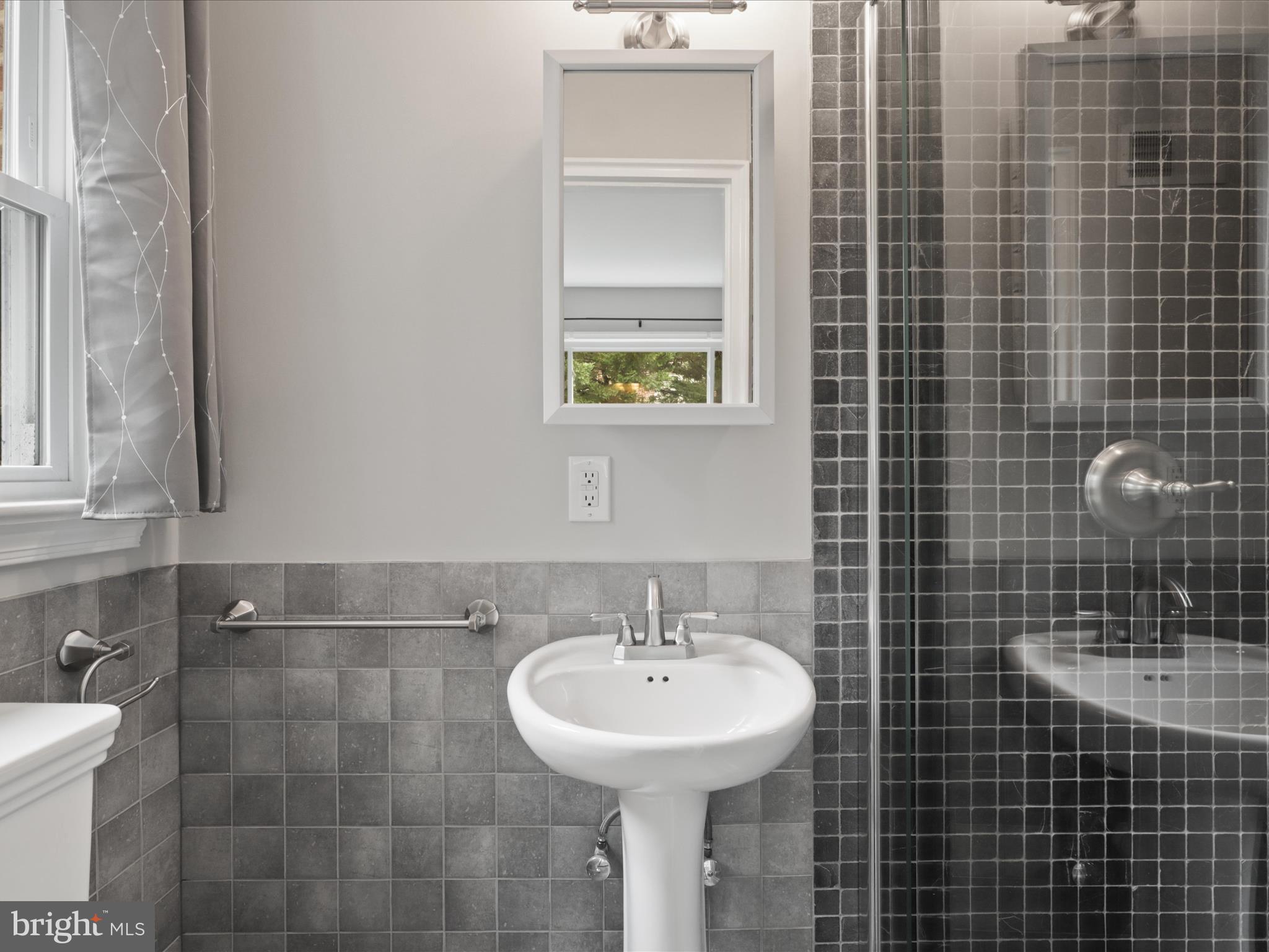 Real estate listing preview #31