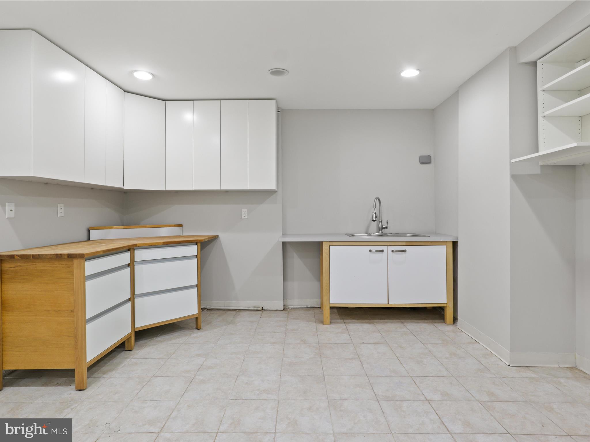 Real estate listing preview #52