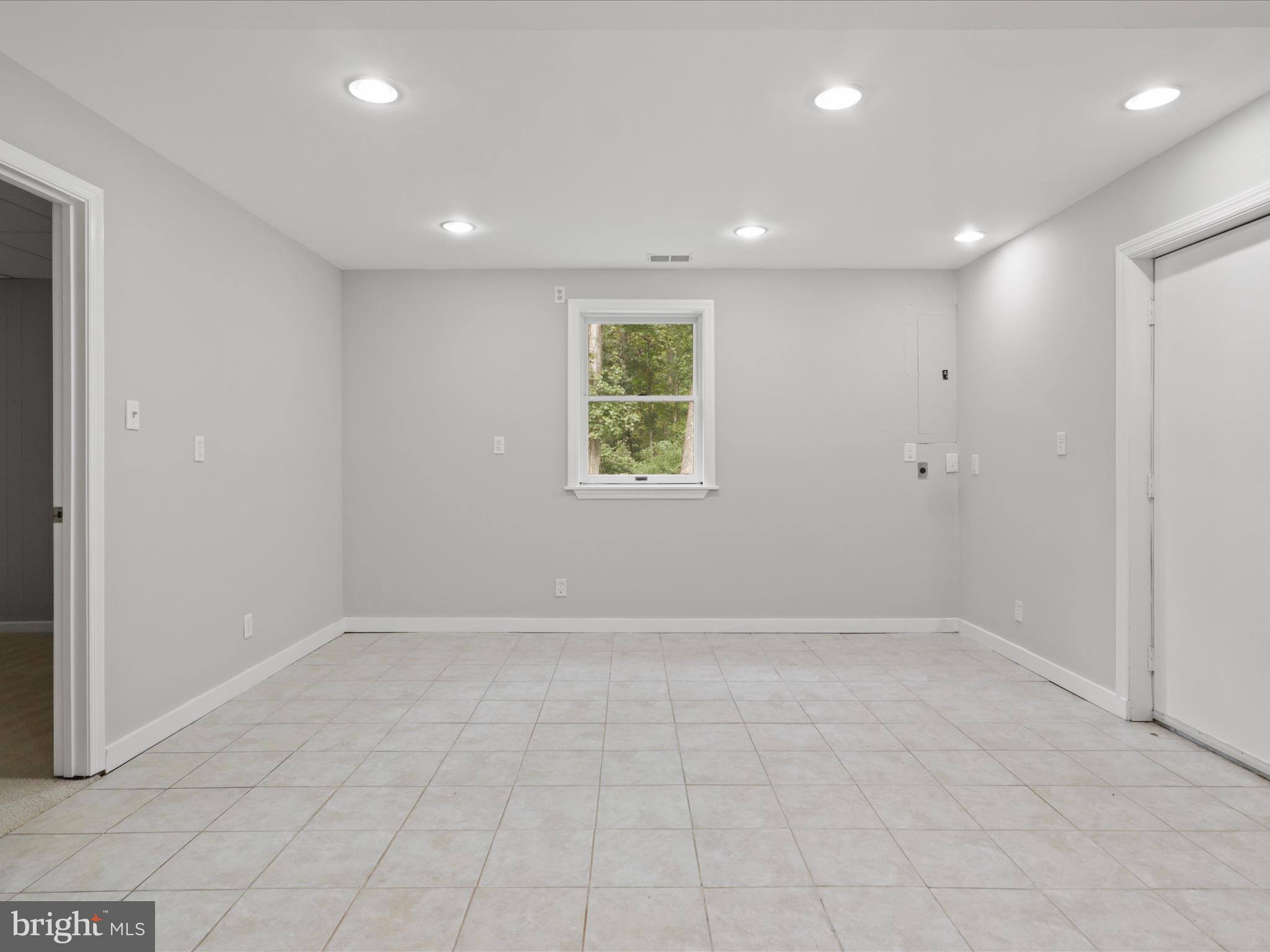 Real estate listing preview #53