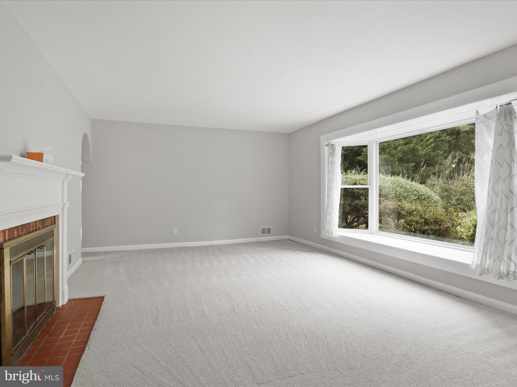 Real estate listing preview #18