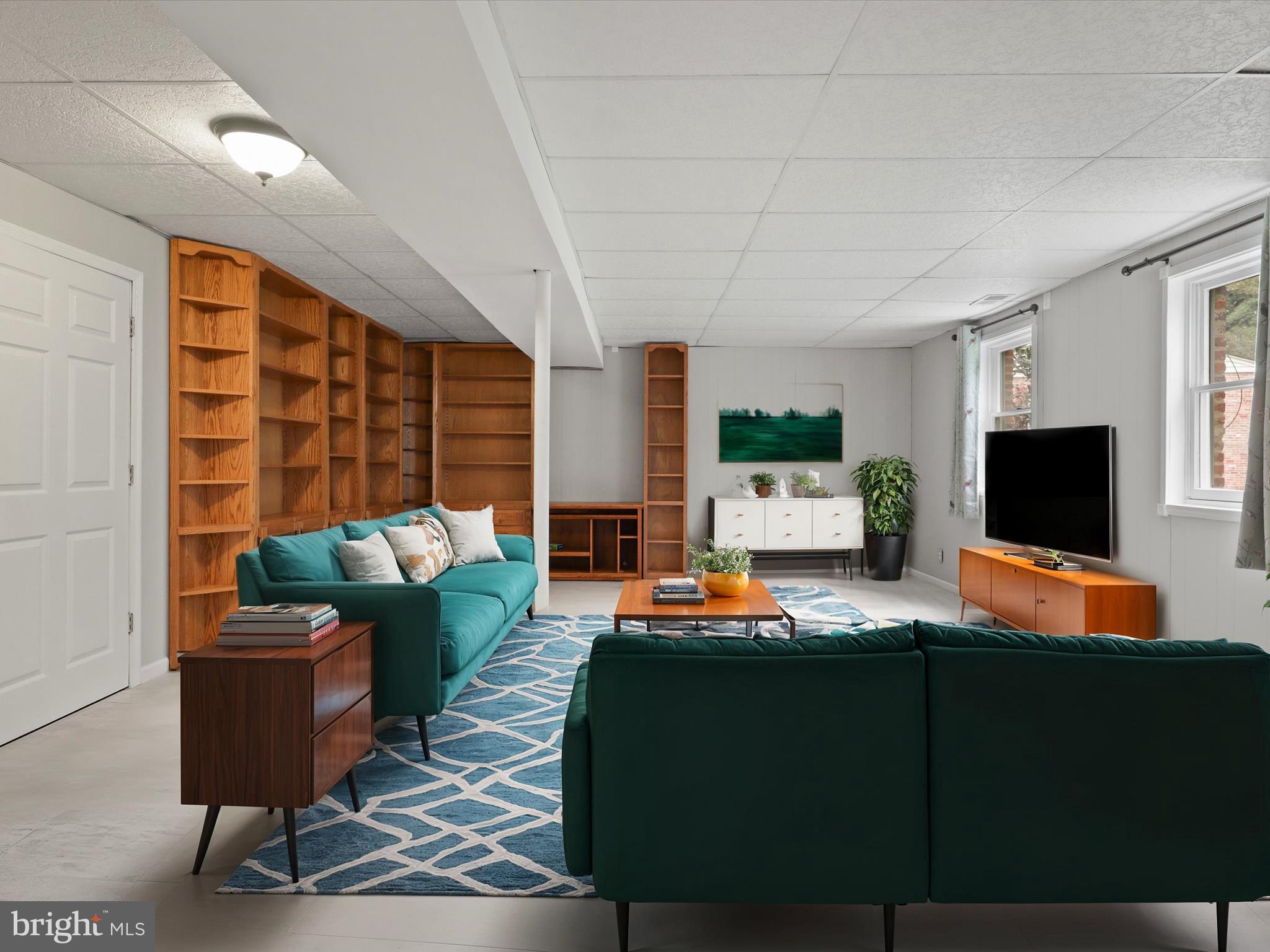 Real estate listing preview #4