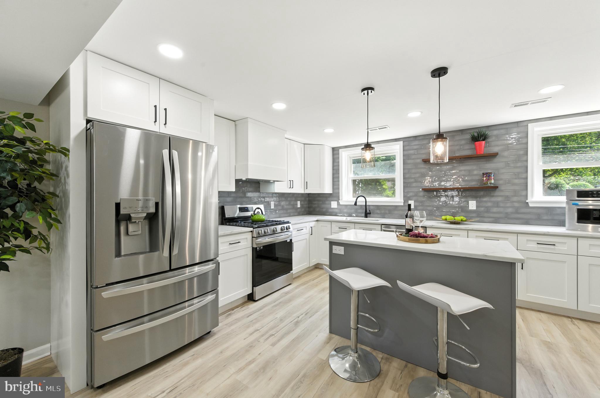 Real estate listing preview #29