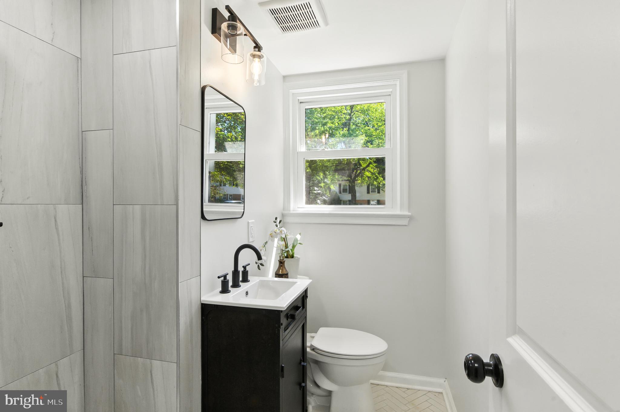 Real estate listing preview #34