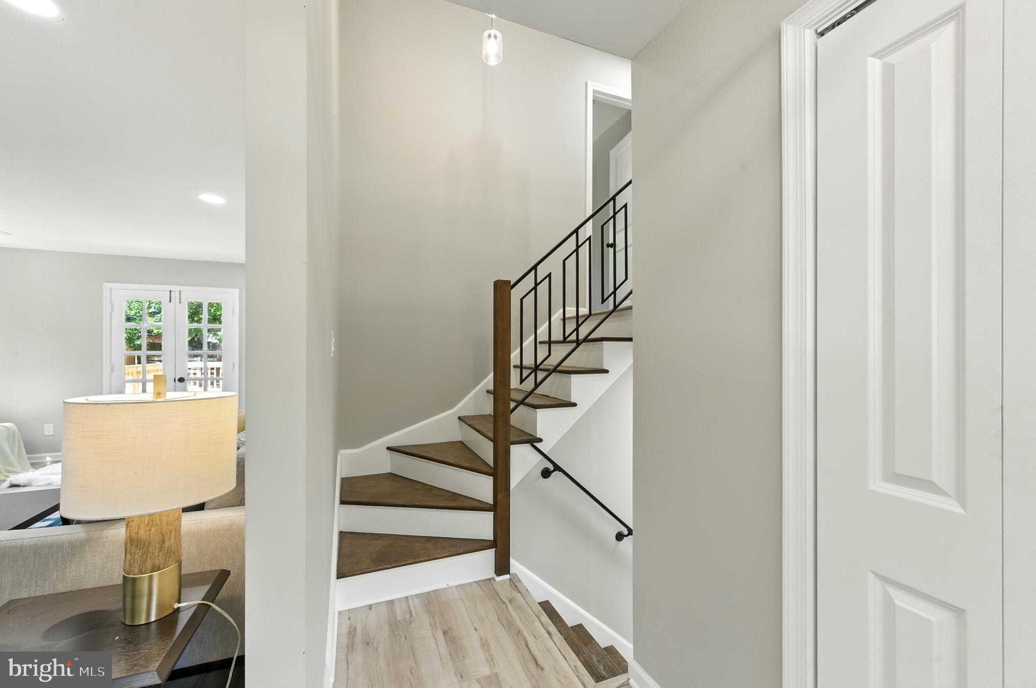 Real estate listing preview #10