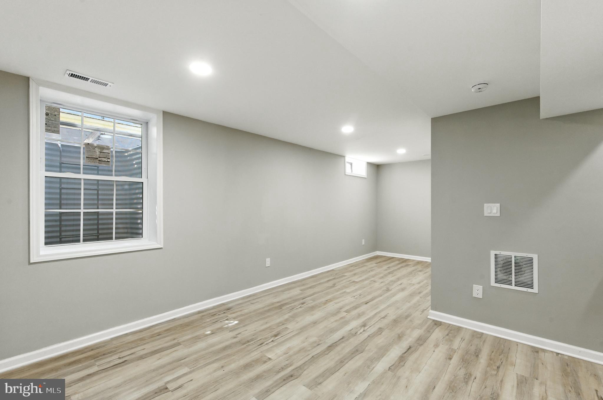 Real estate listing preview #40