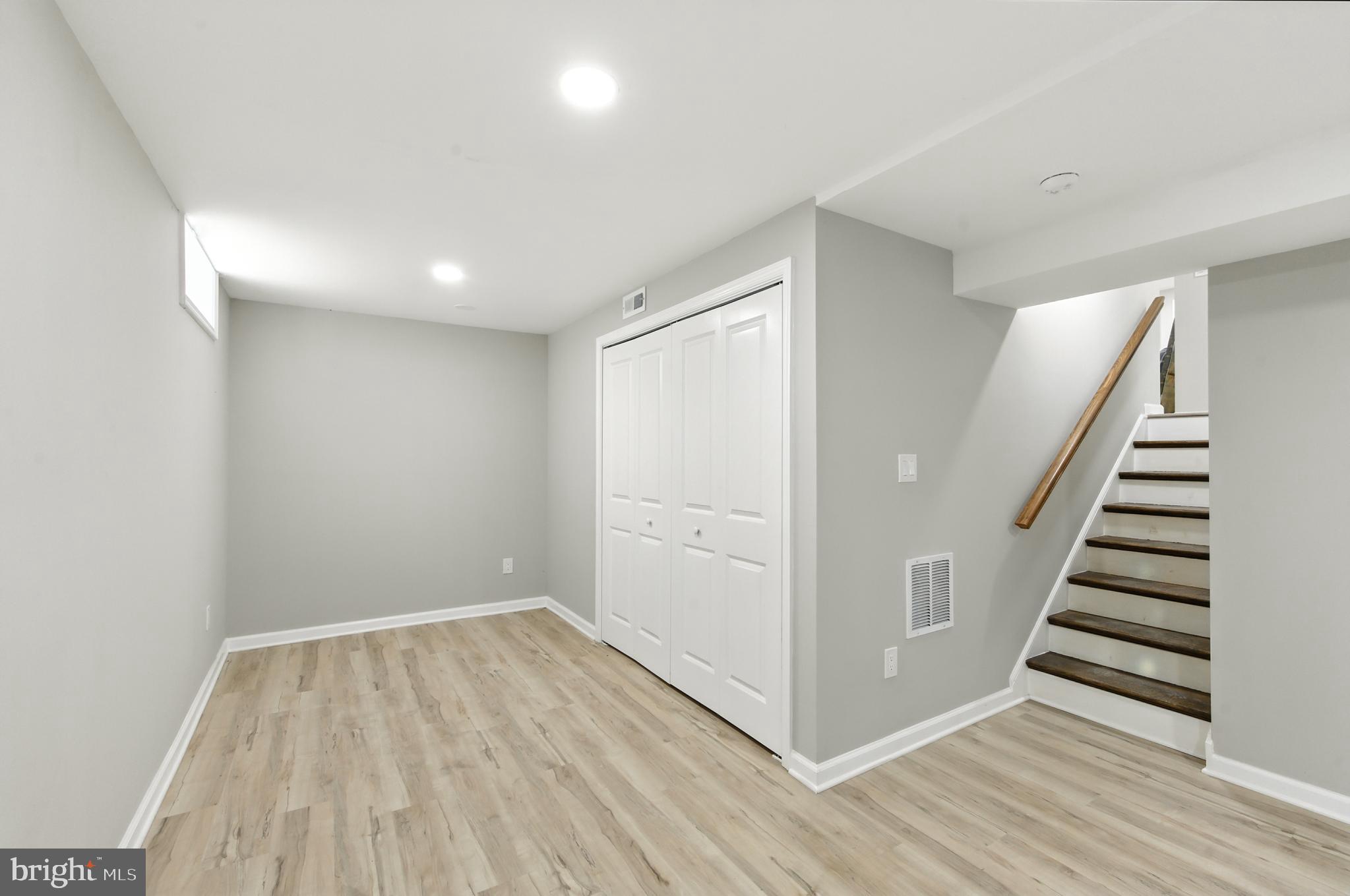 Real estate listing preview #38