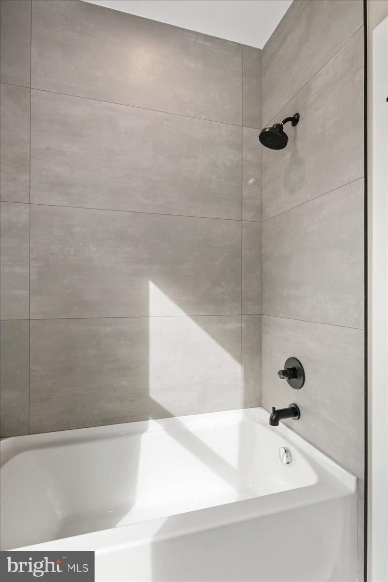 Real estate listing preview #44