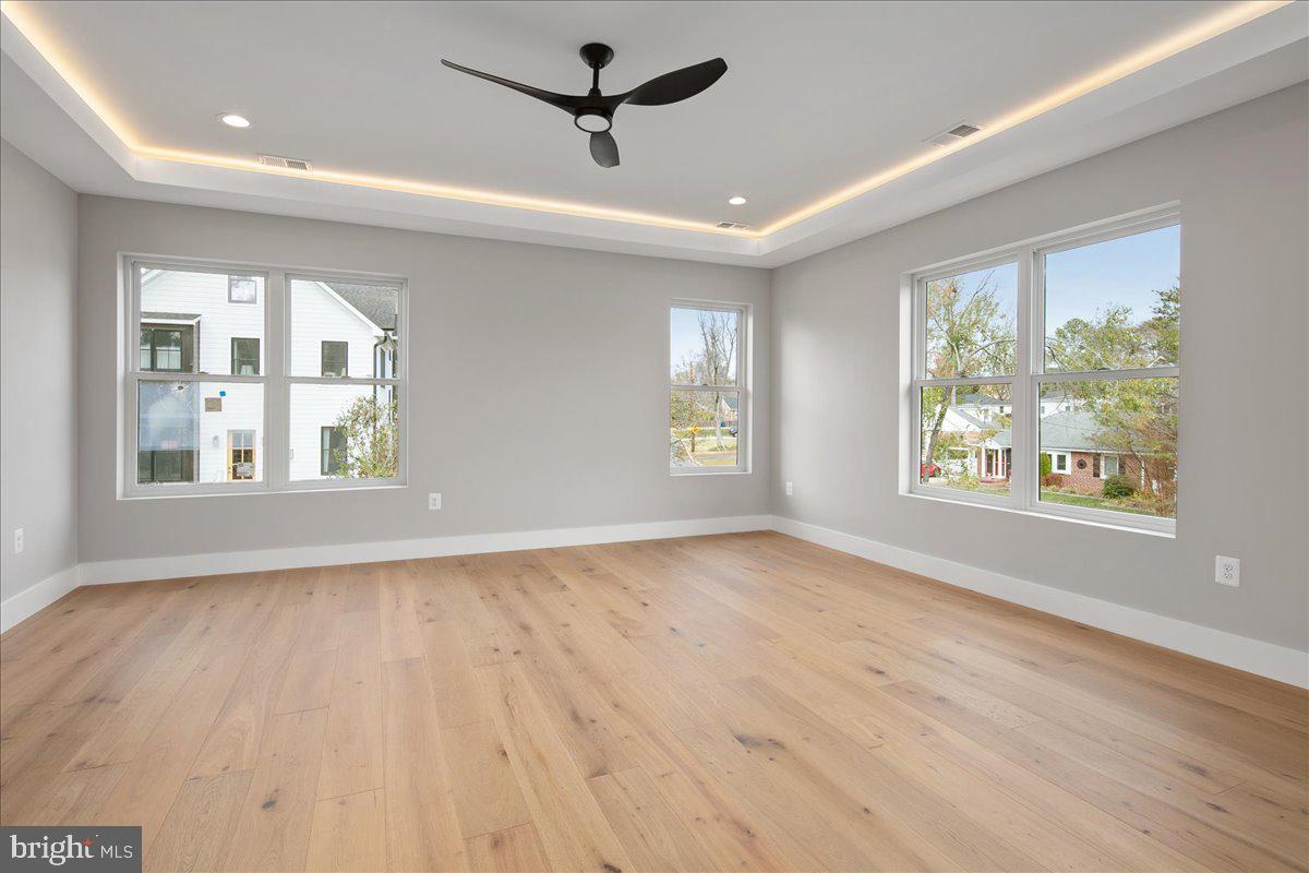 Real estate listing preview #30