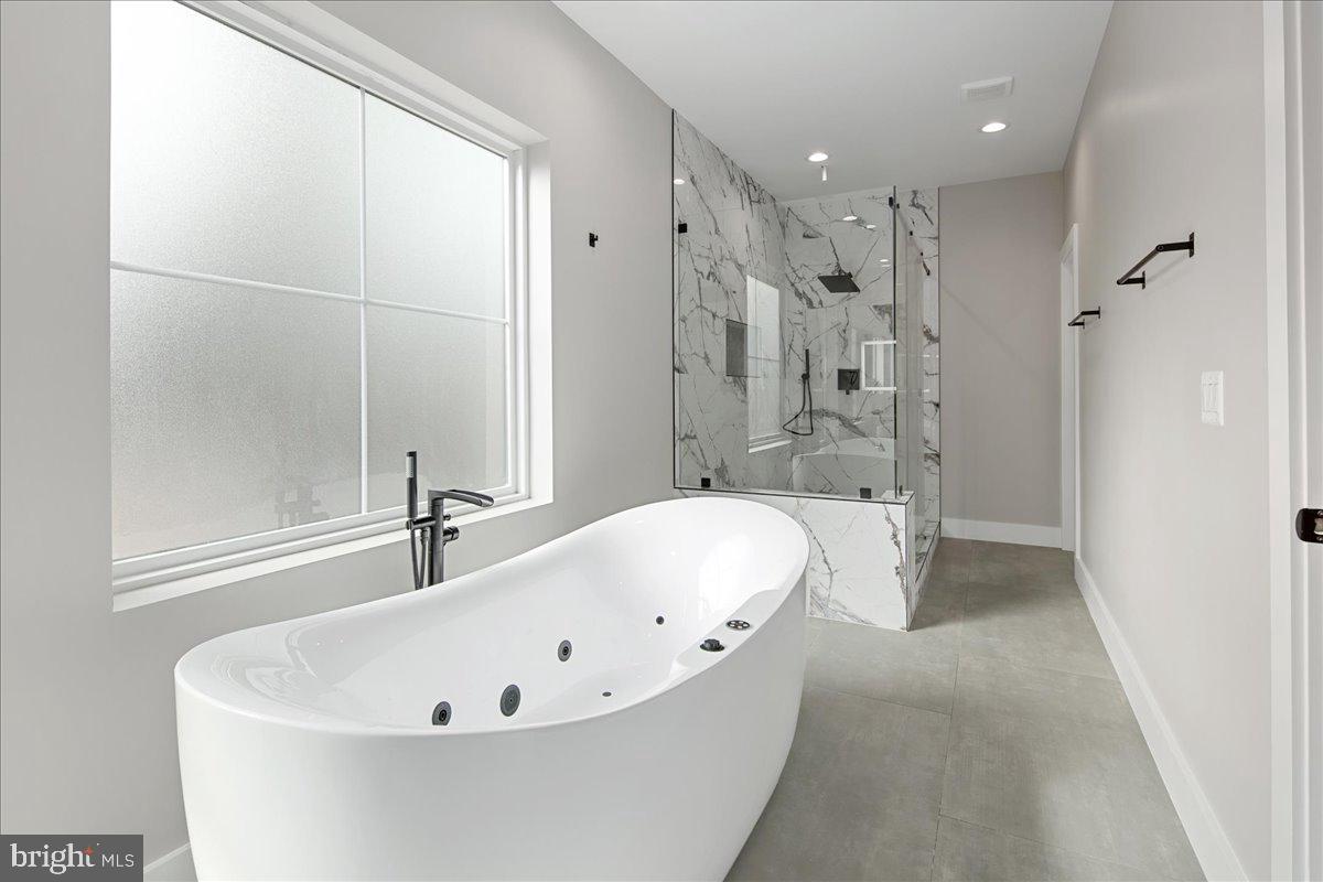 Real estate listing preview #33