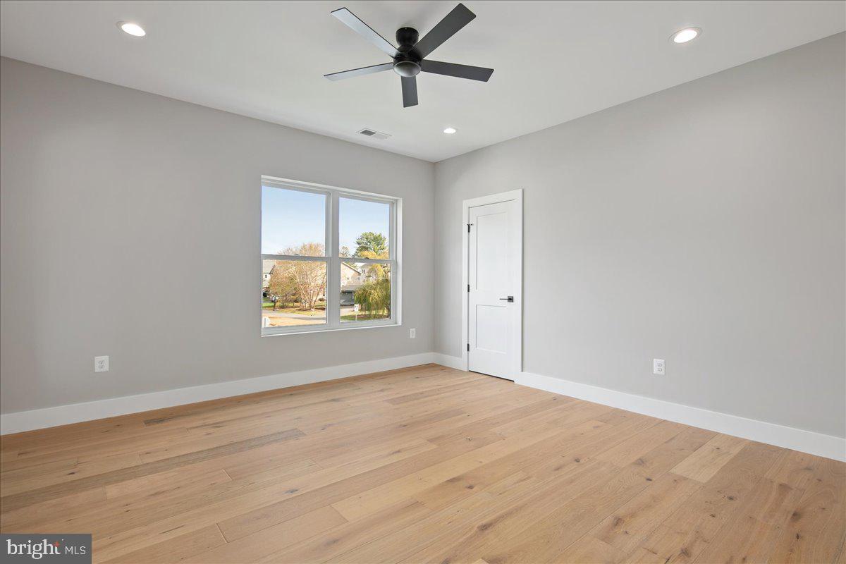 Real estate listing preview #46