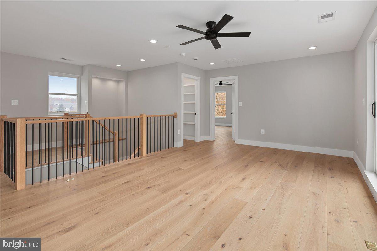 Real estate listing preview #59