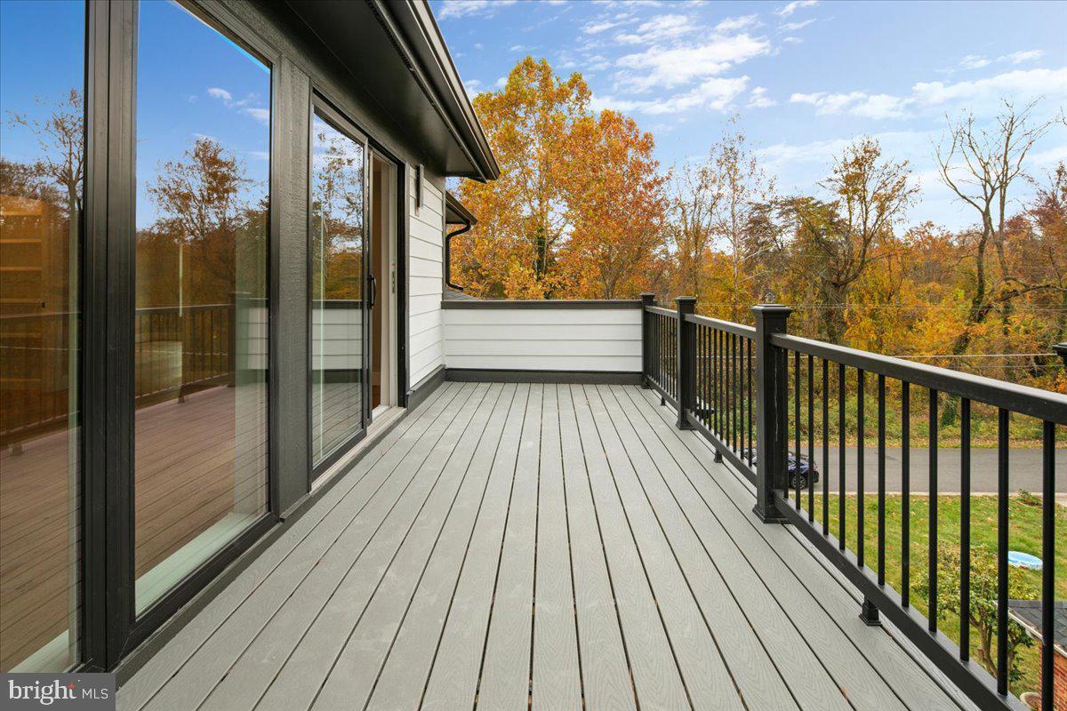 Real estate listing preview #58