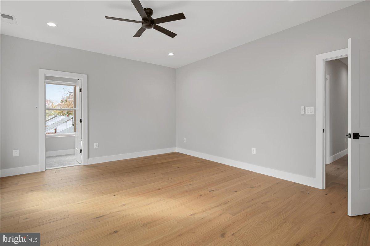 Real estate listing preview #42