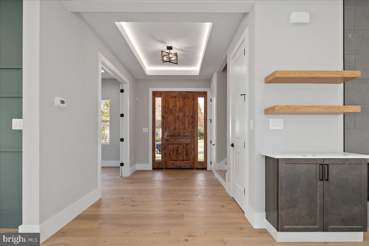 Real estate listing preview #6