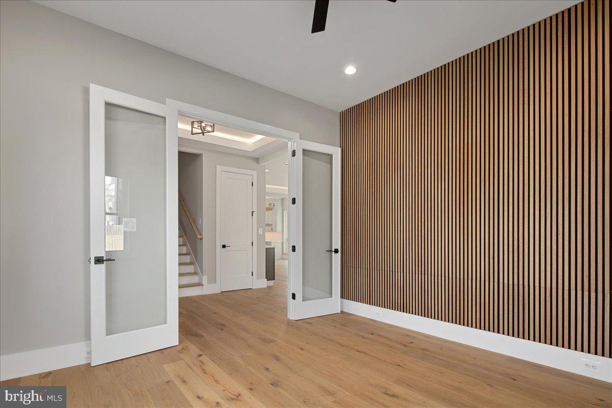 Real estate listing preview #8