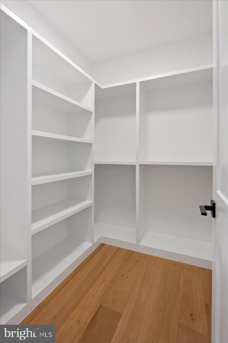 Real estate listing preview #35