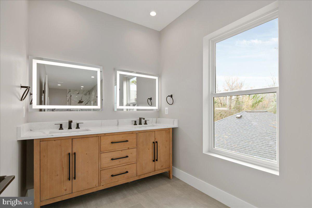 Real estate listing preview #31