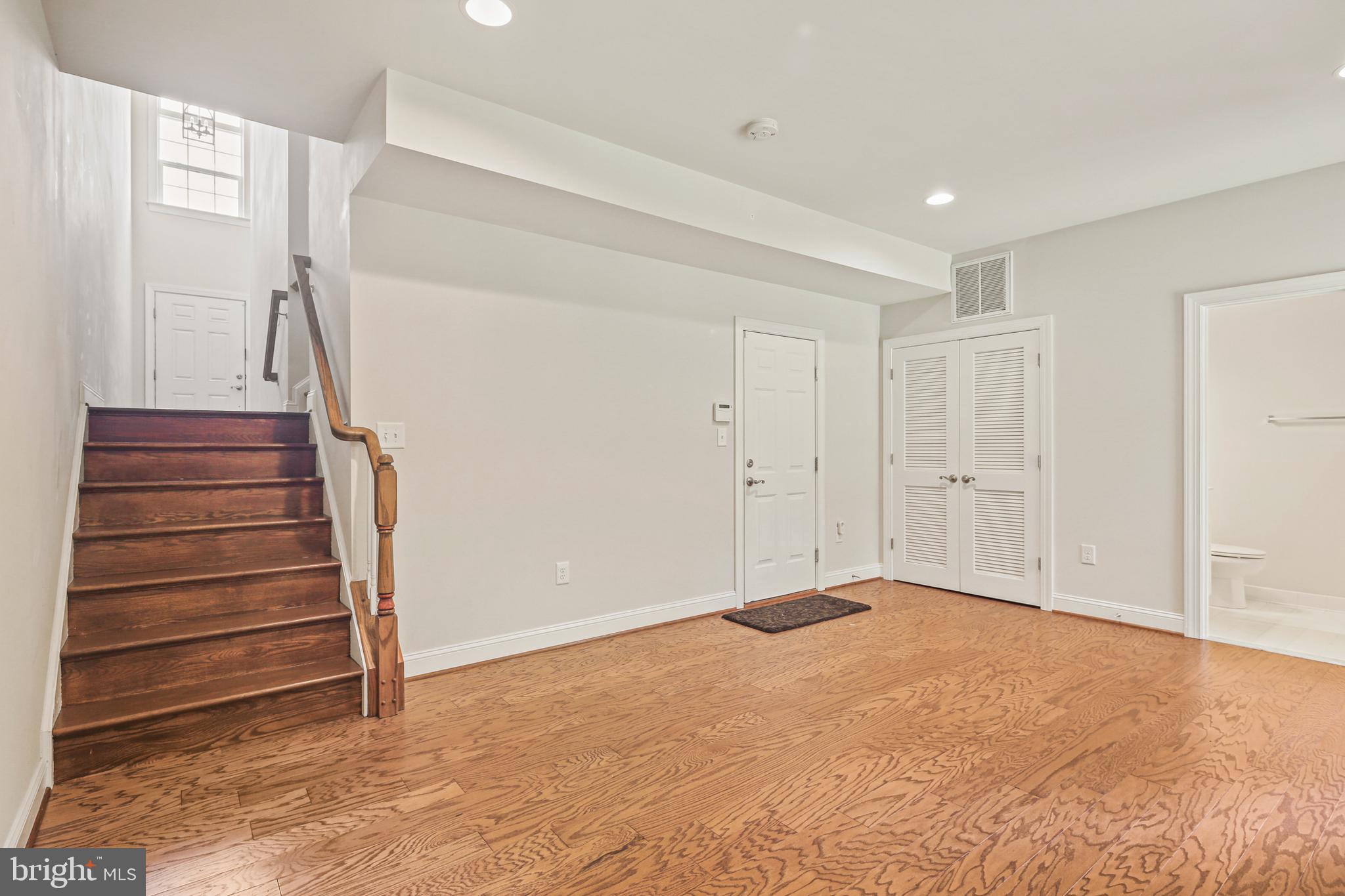 Real estate listing preview #19