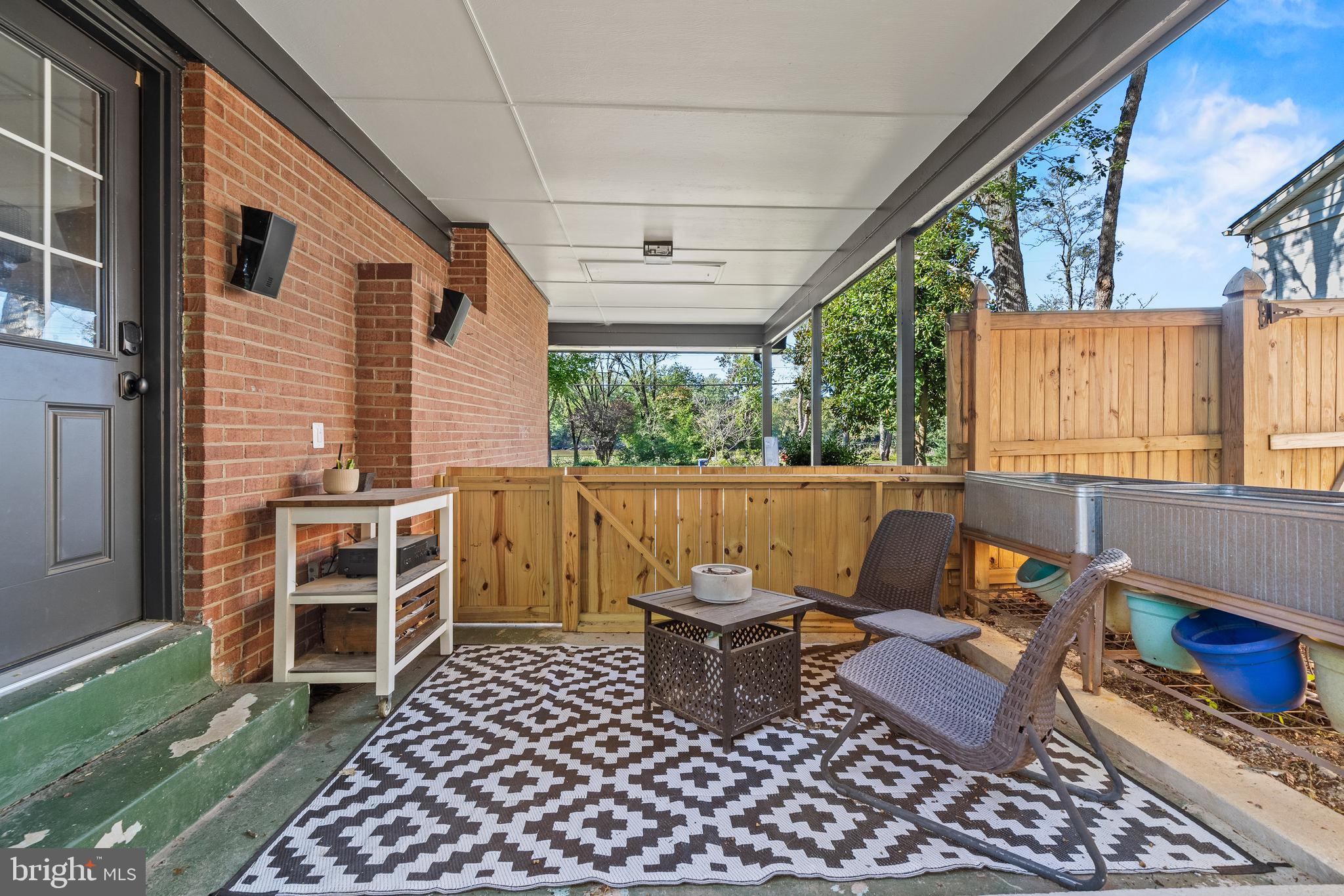 Real estate listing preview #42