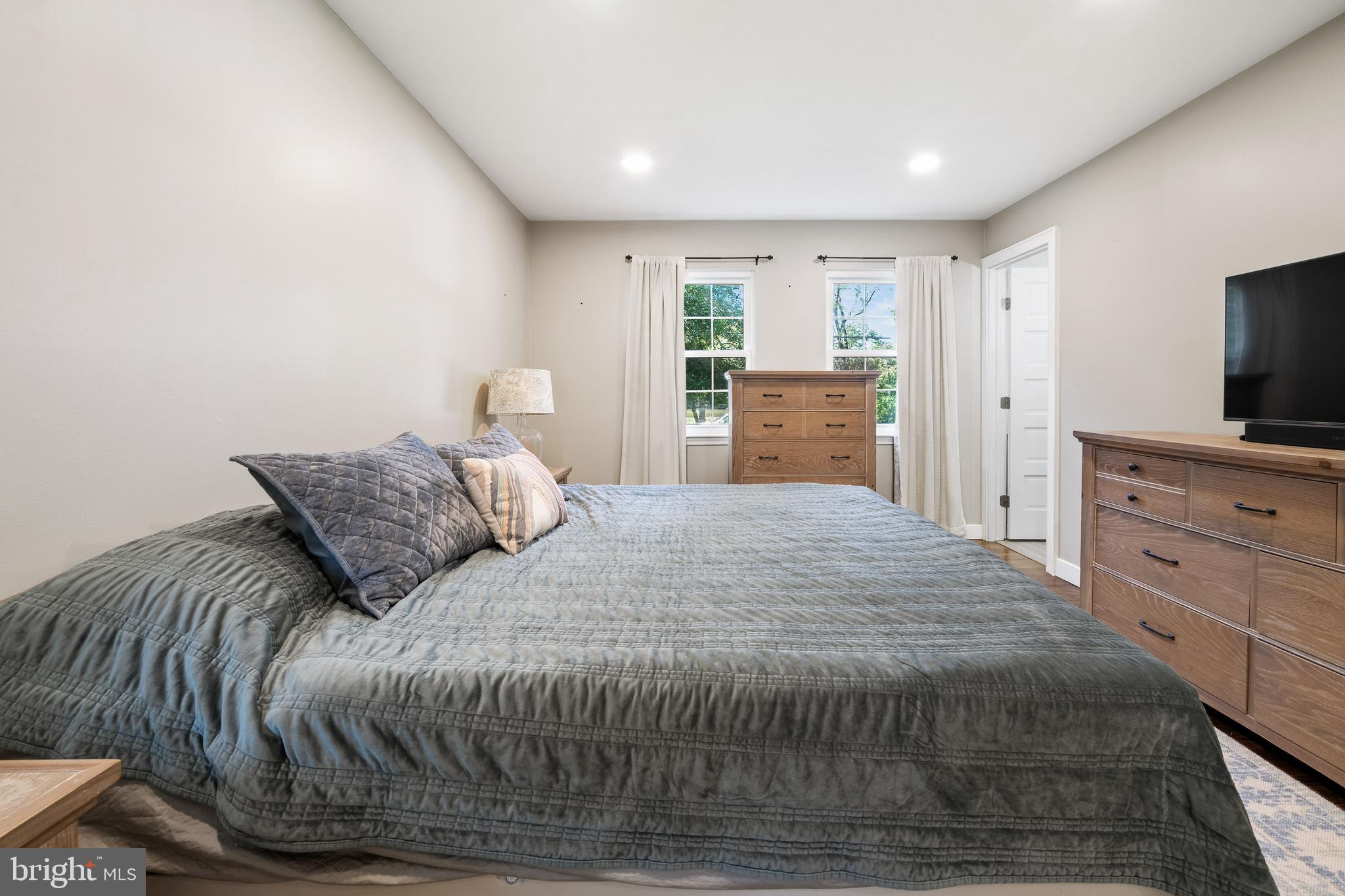 Real estate listing preview #21