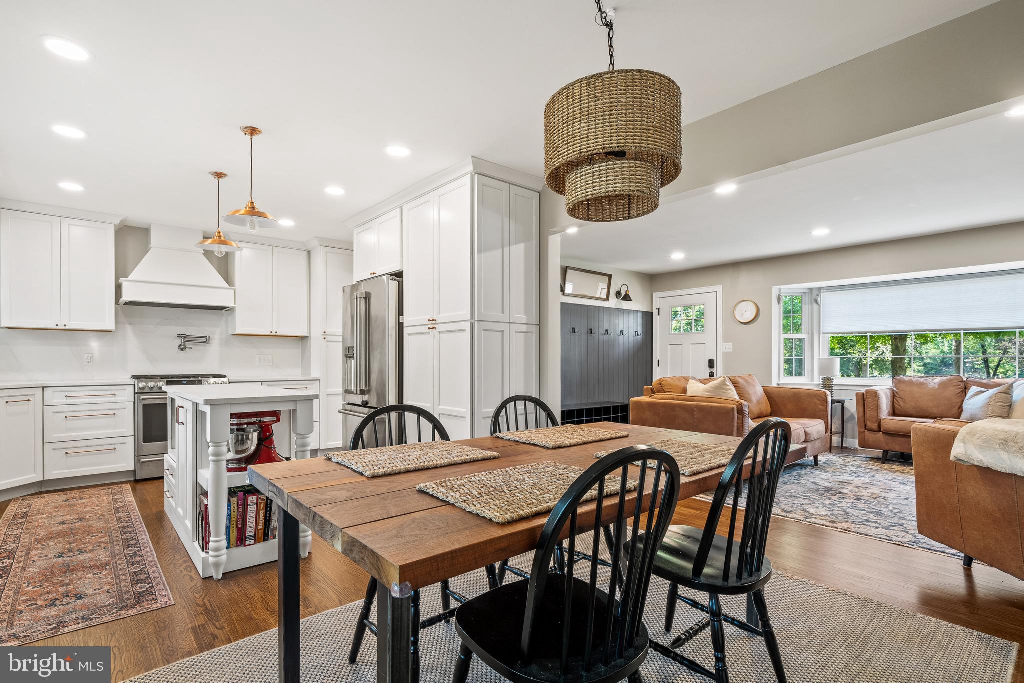 Real estate listing preview #13