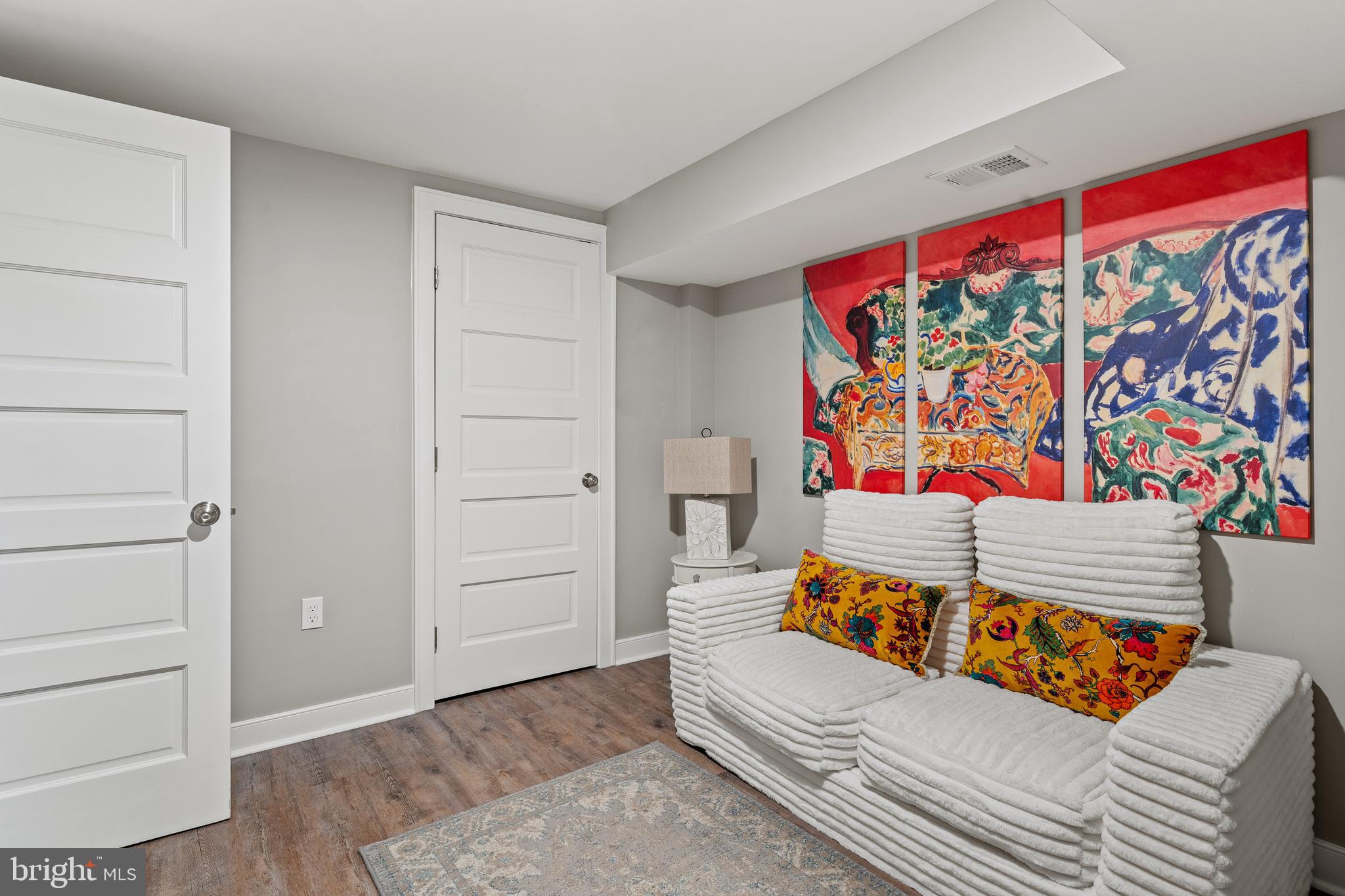 Real estate listing preview #38