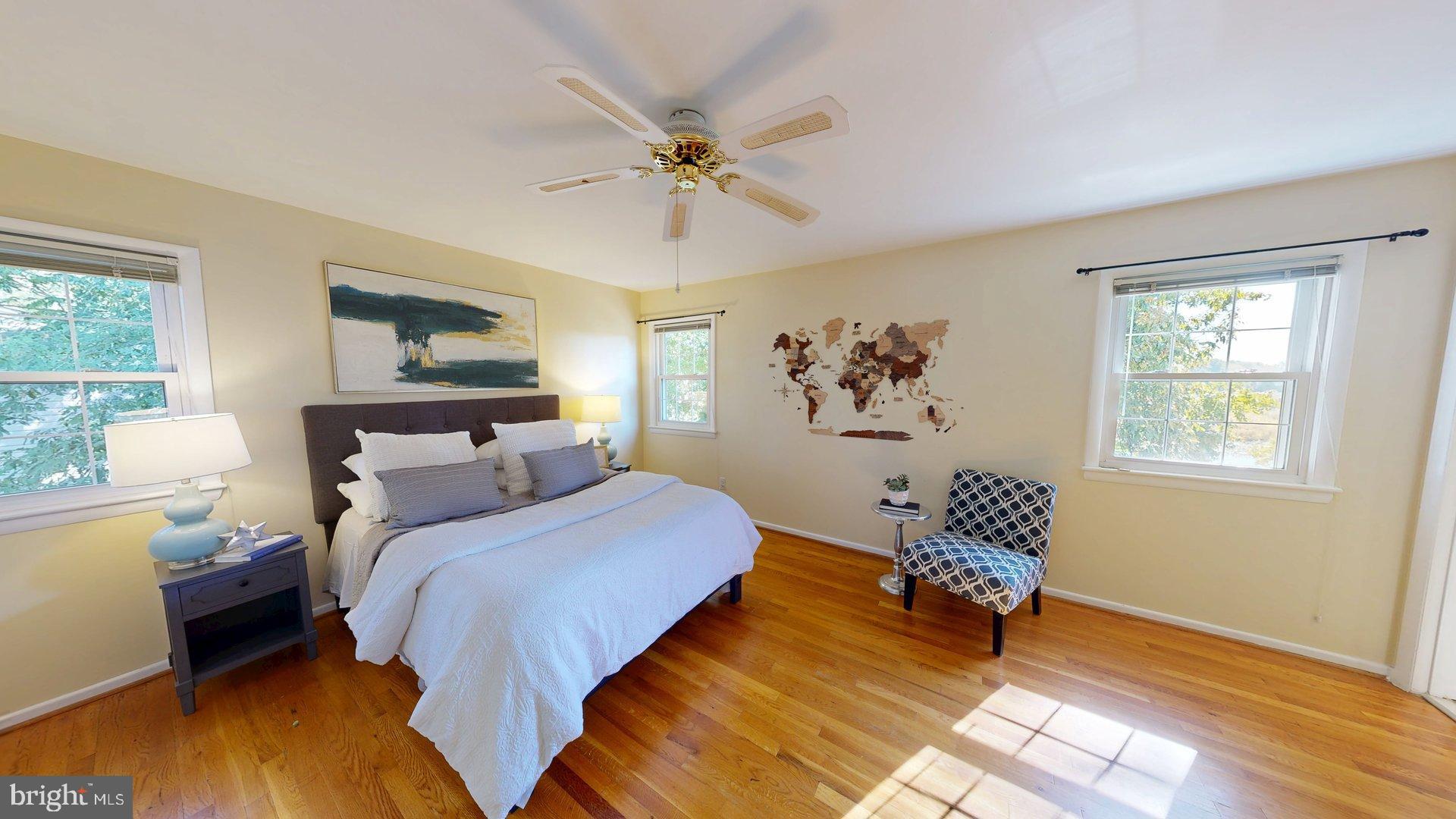 Real estate listing preview #17