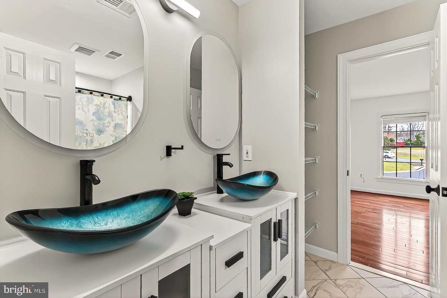 Real estate listing preview #44