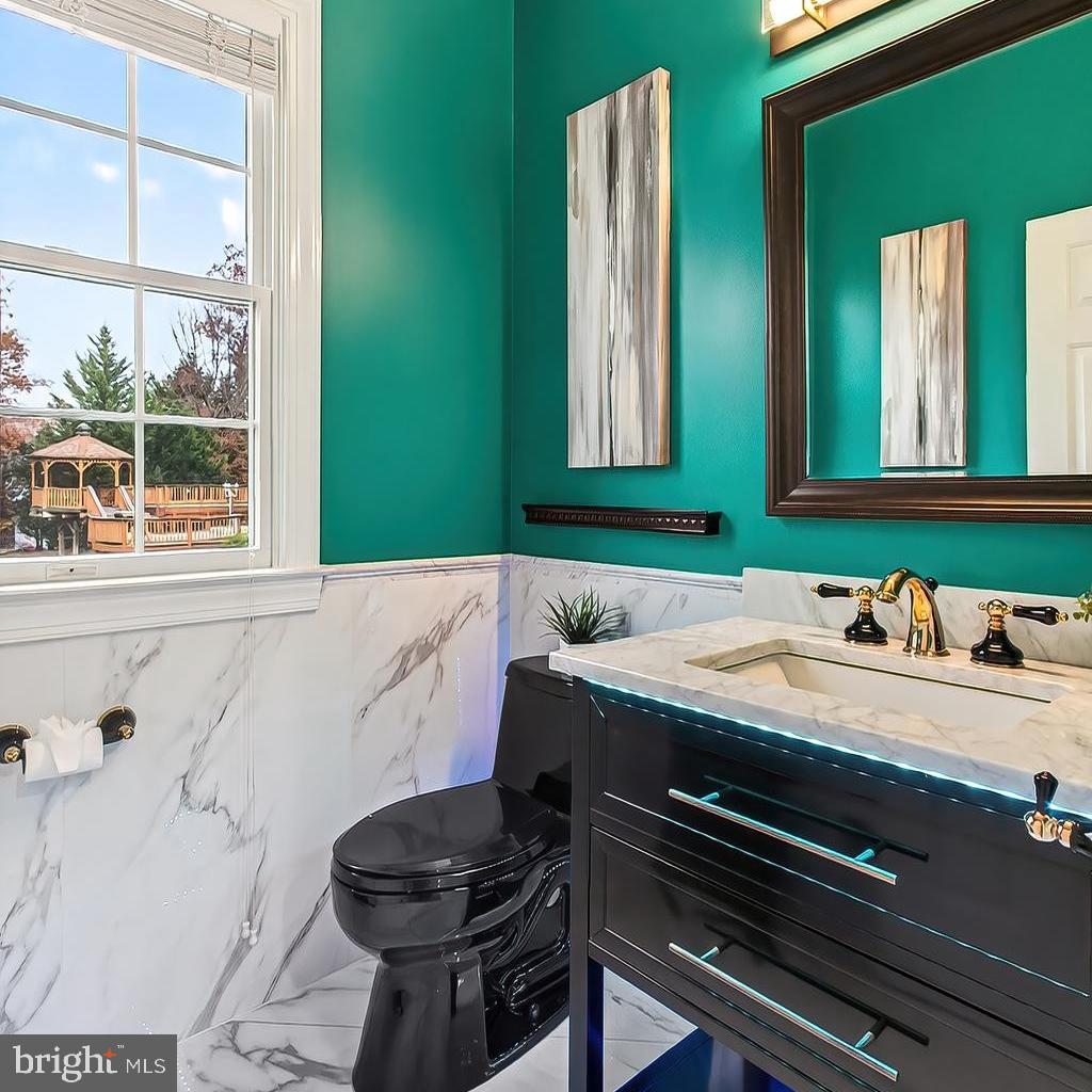 Real estate listing preview #28