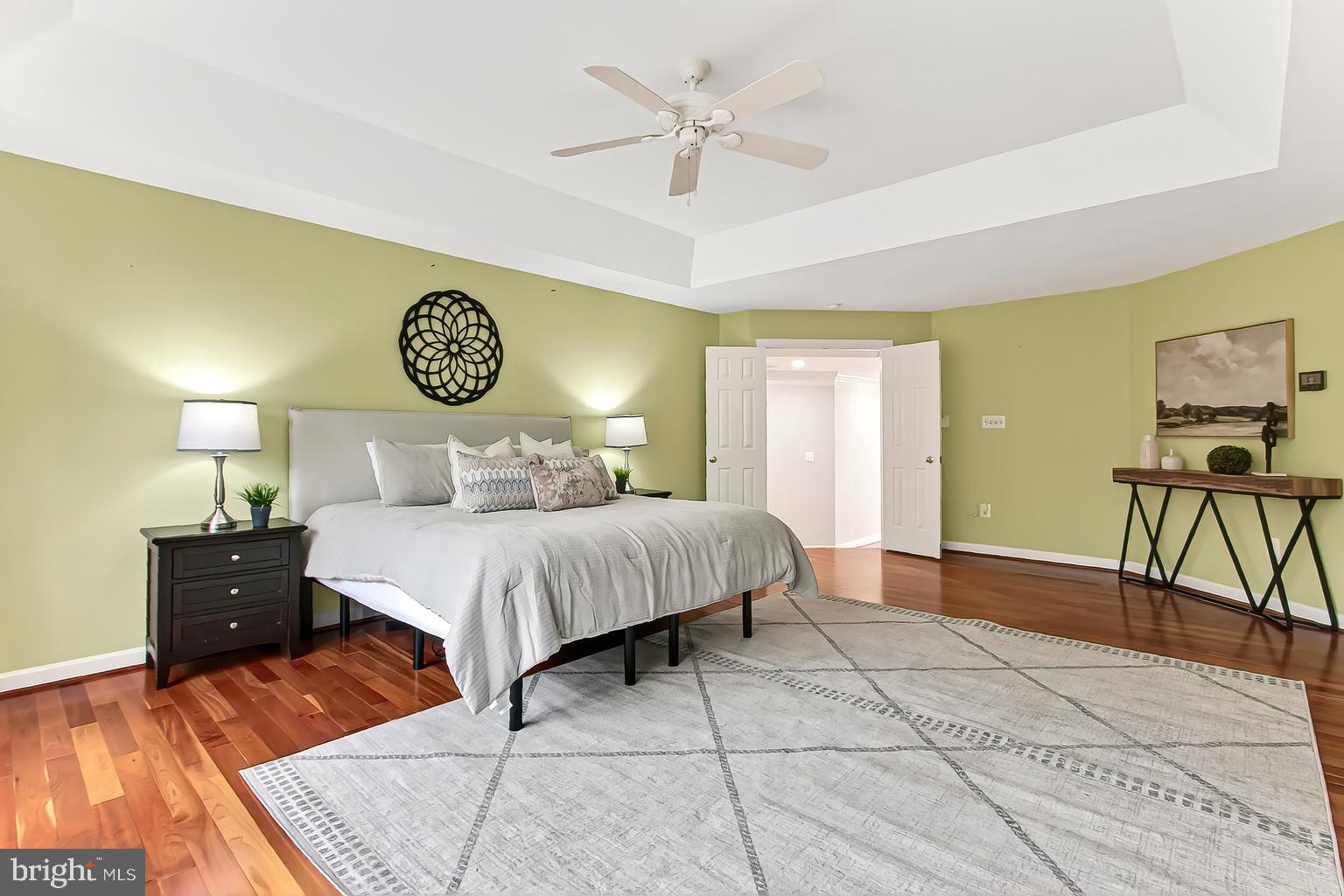 Real estate listing preview #32