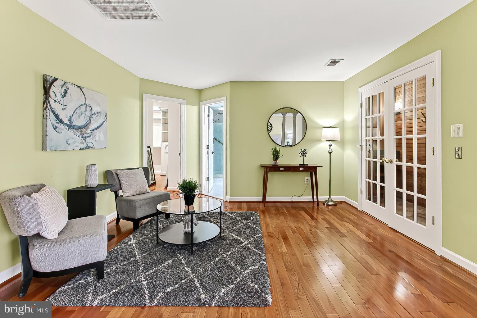 Real estate listing preview #33