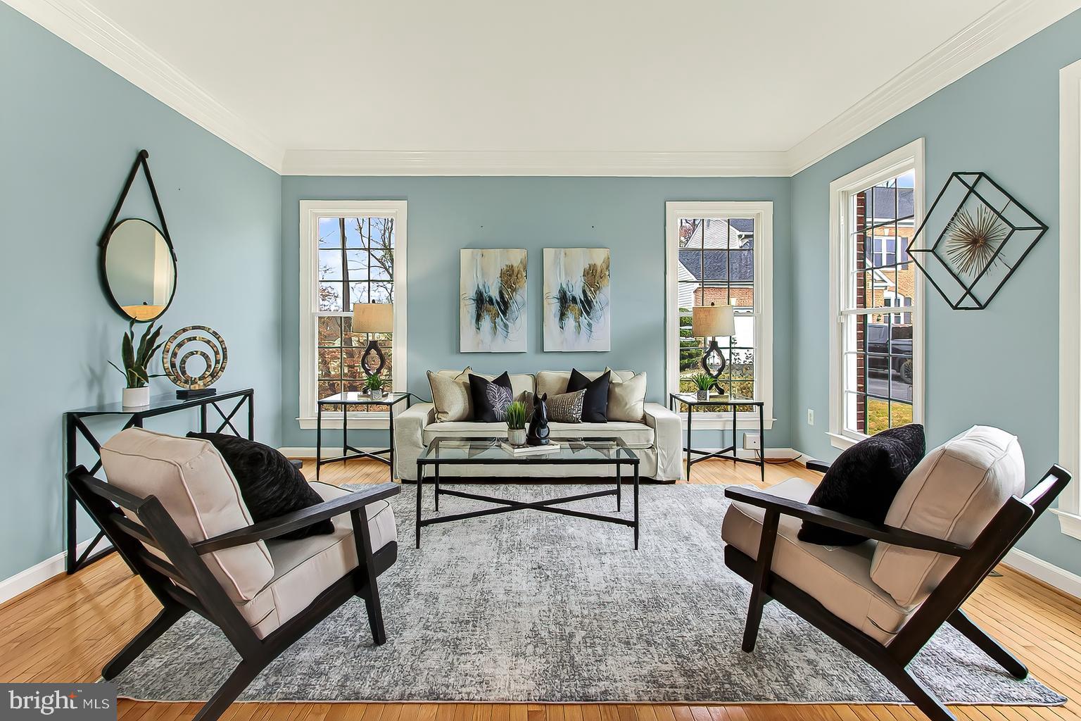 Real estate listing preview #11