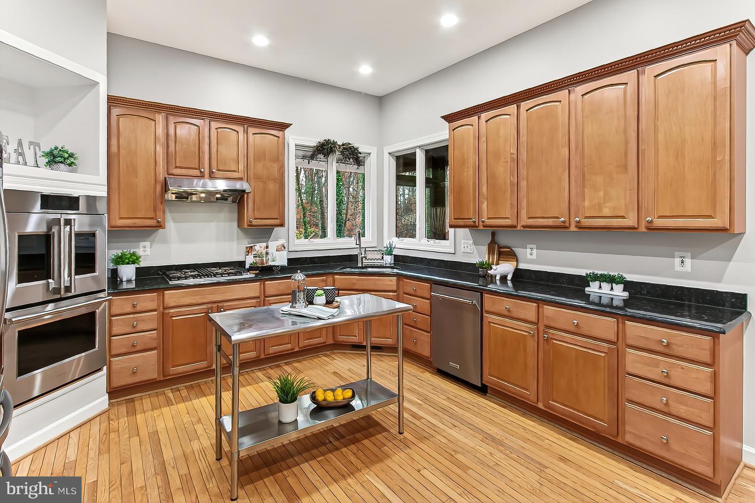 Real estate listing preview #26