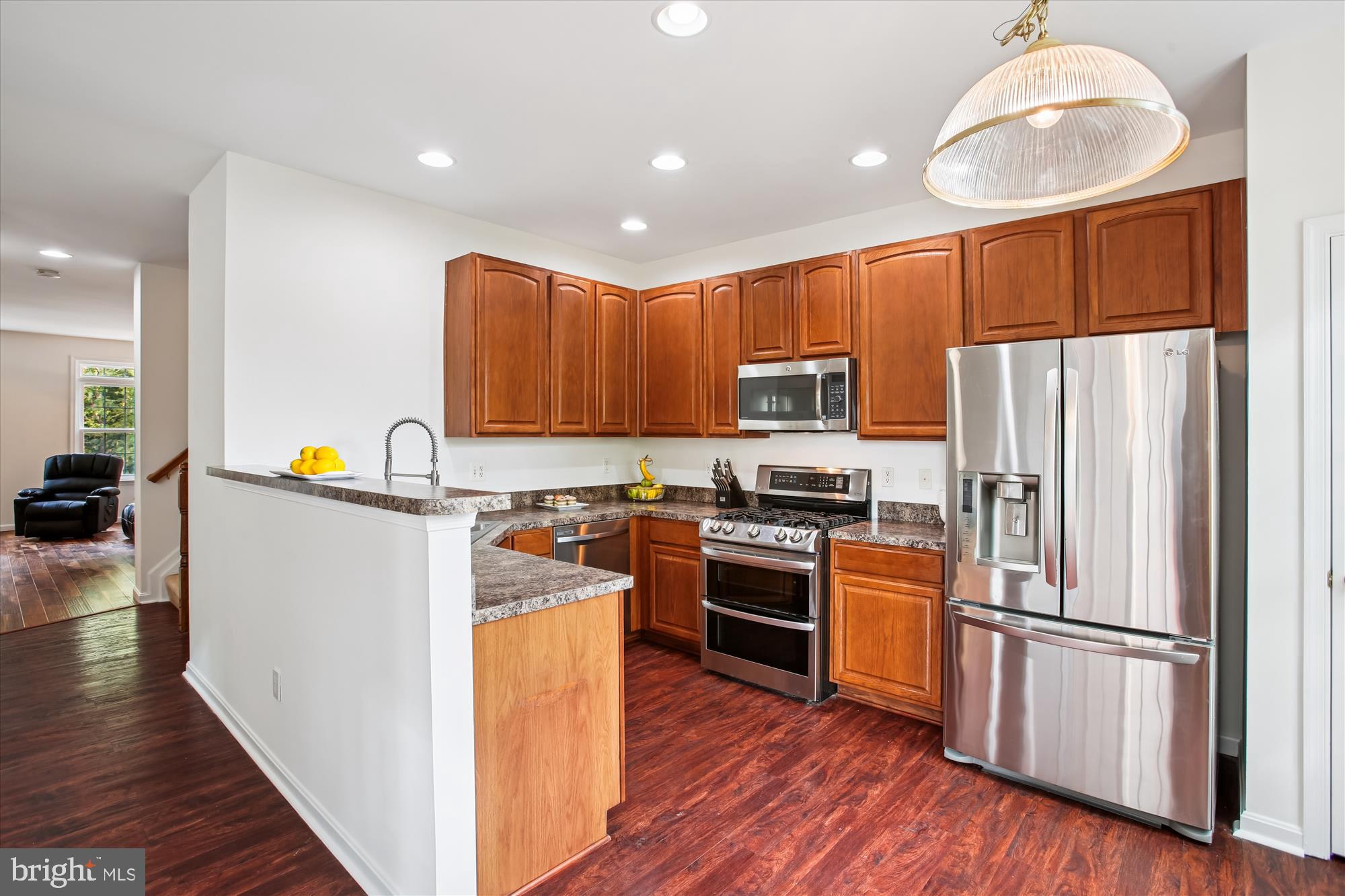 Real estate listing preview #22