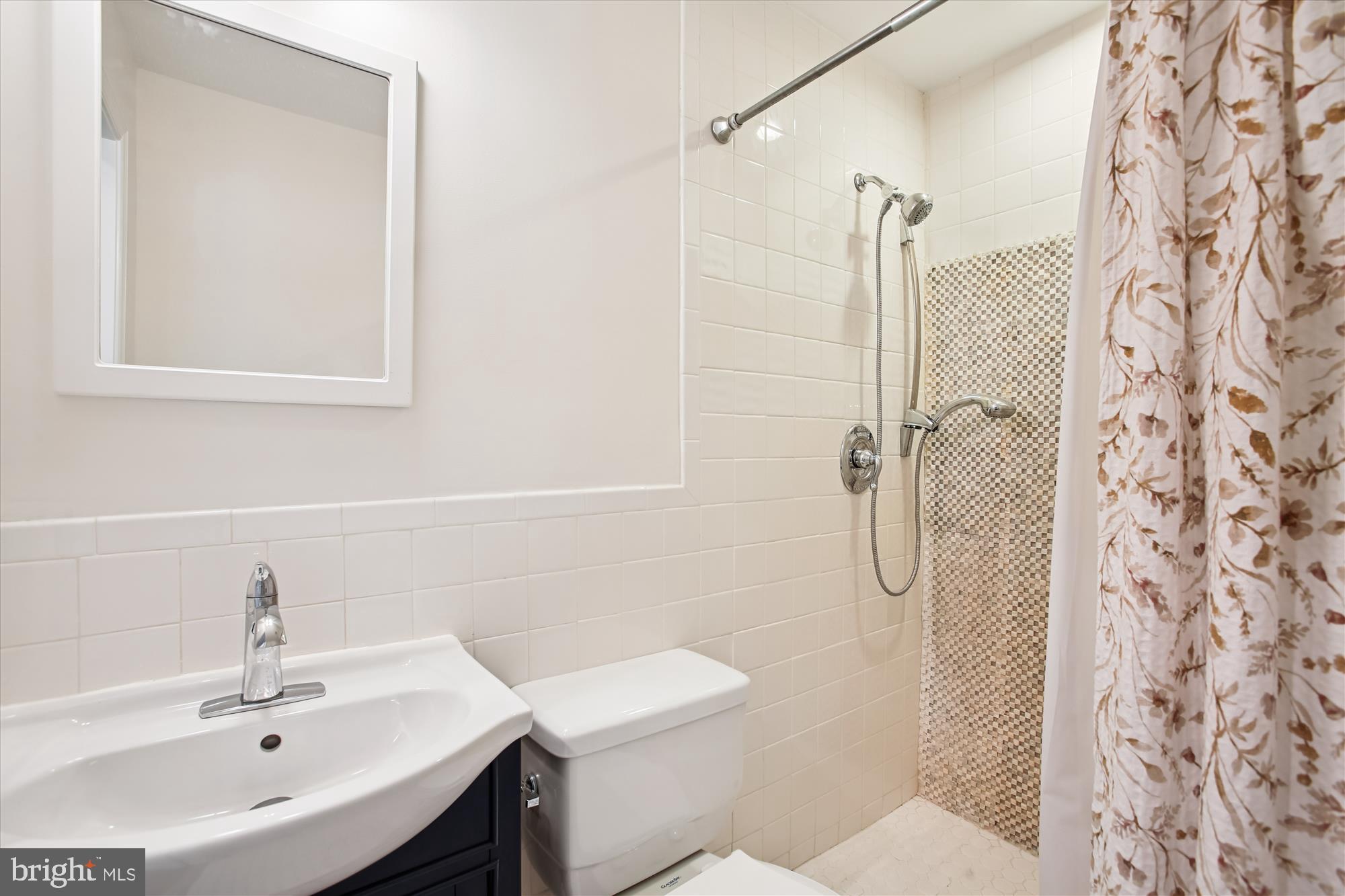 Real estate listing preview #77