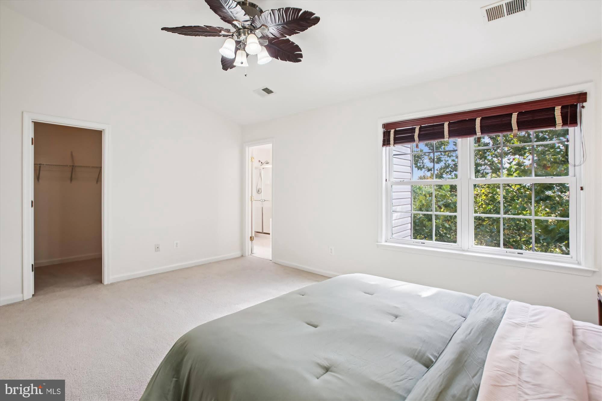 Real estate listing preview #42