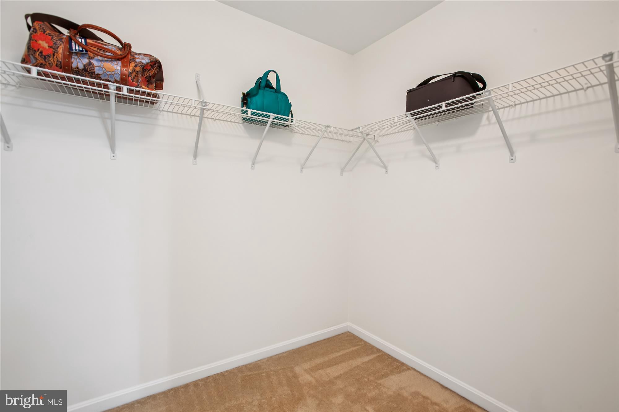 Real estate listing preview #44