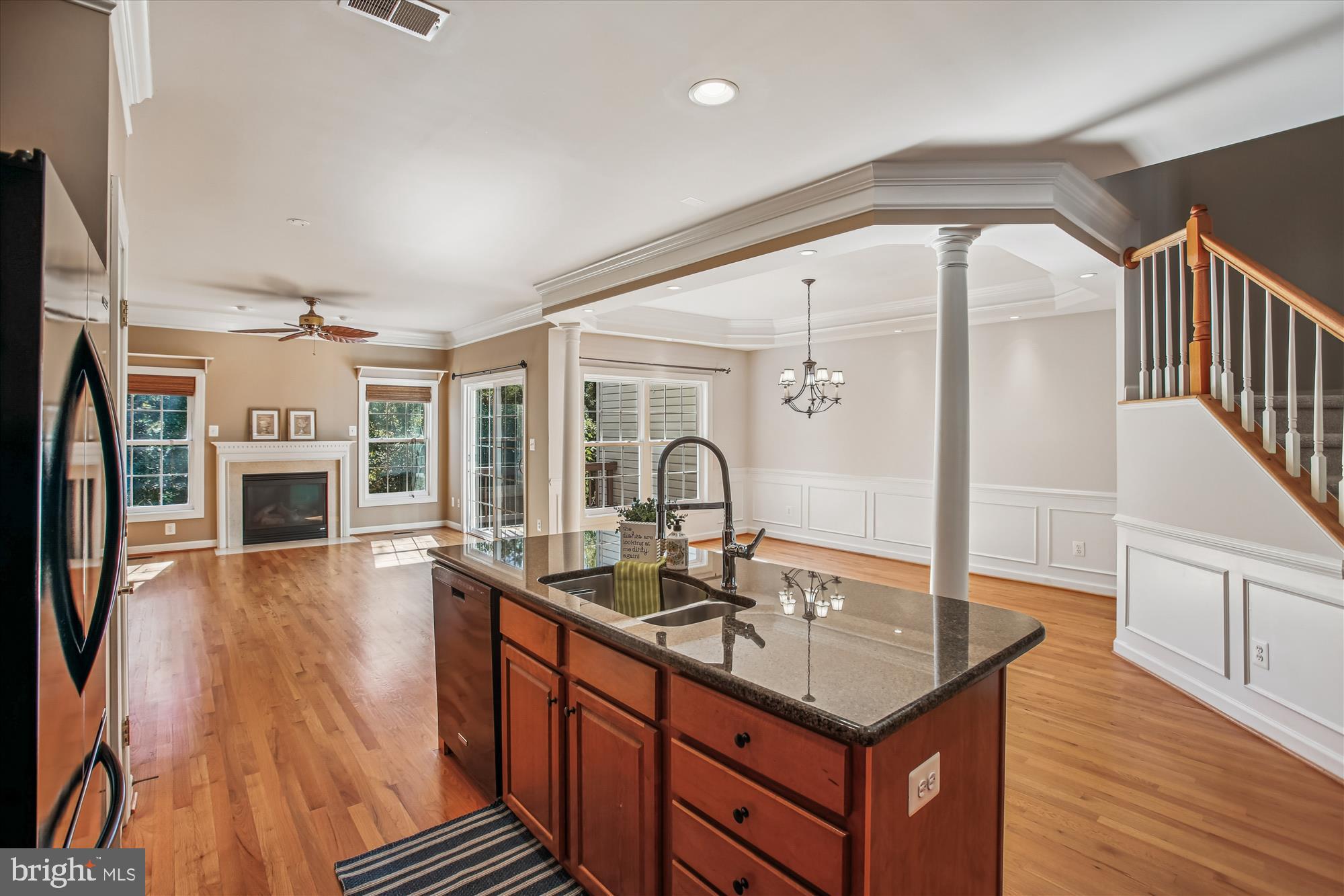 Real estate listing preview #15