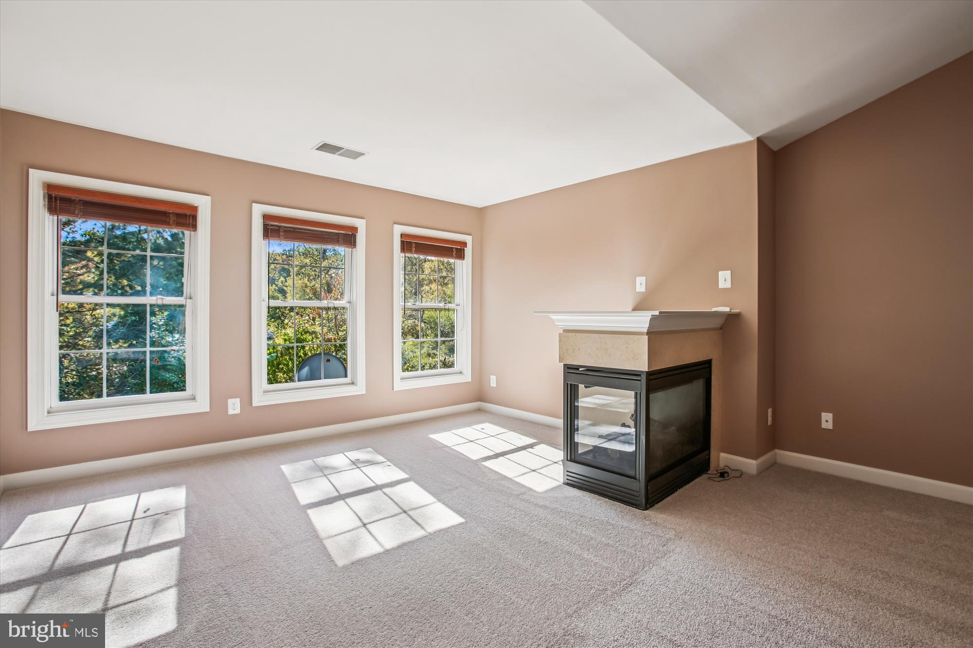 Real estate listing preview #39