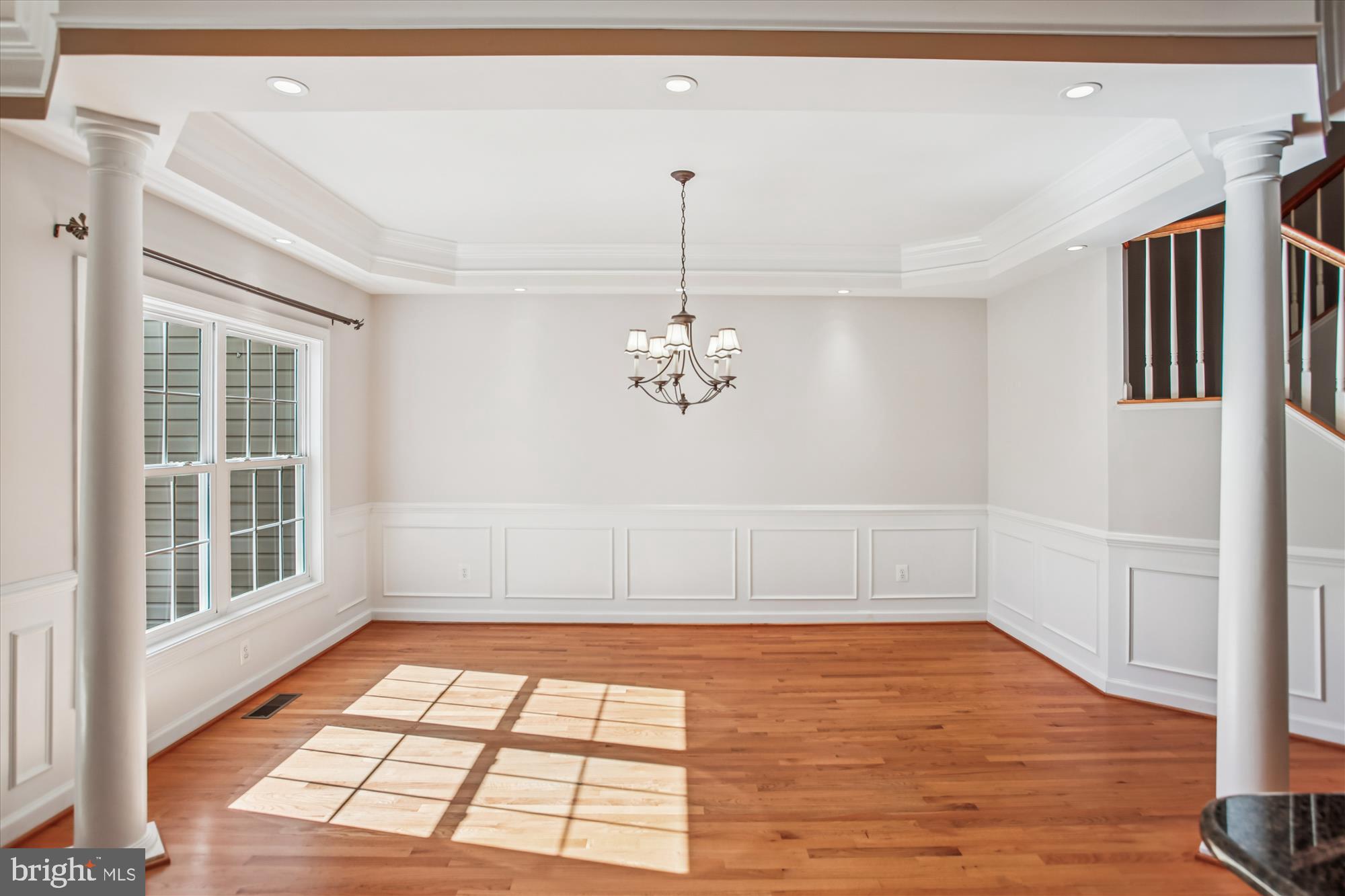 Real estate listing preview #18