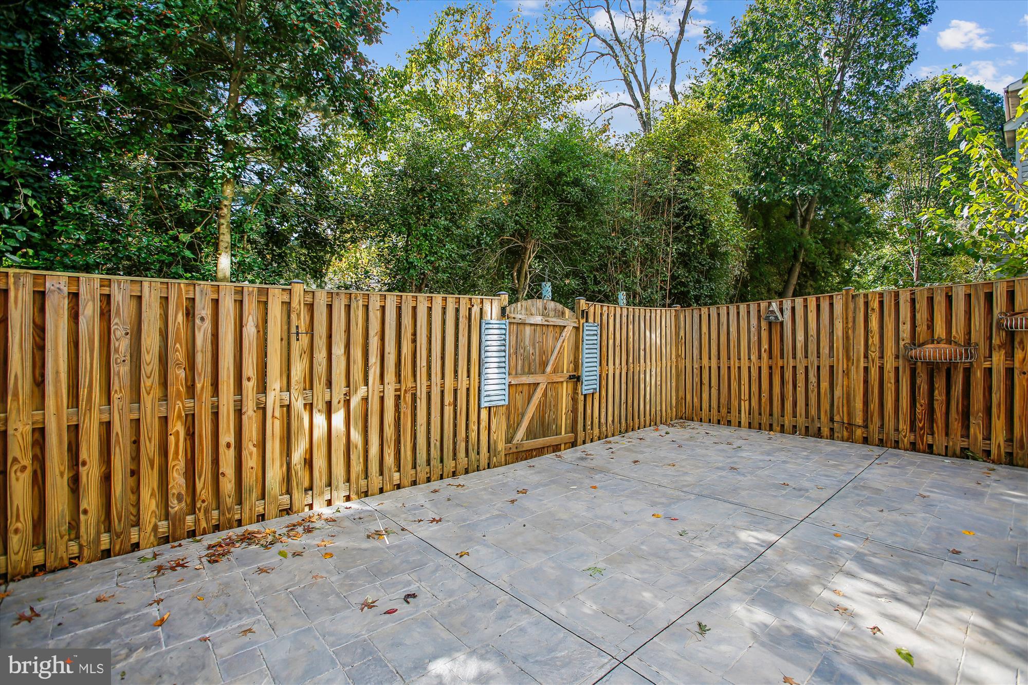 Real estate listing preview #75