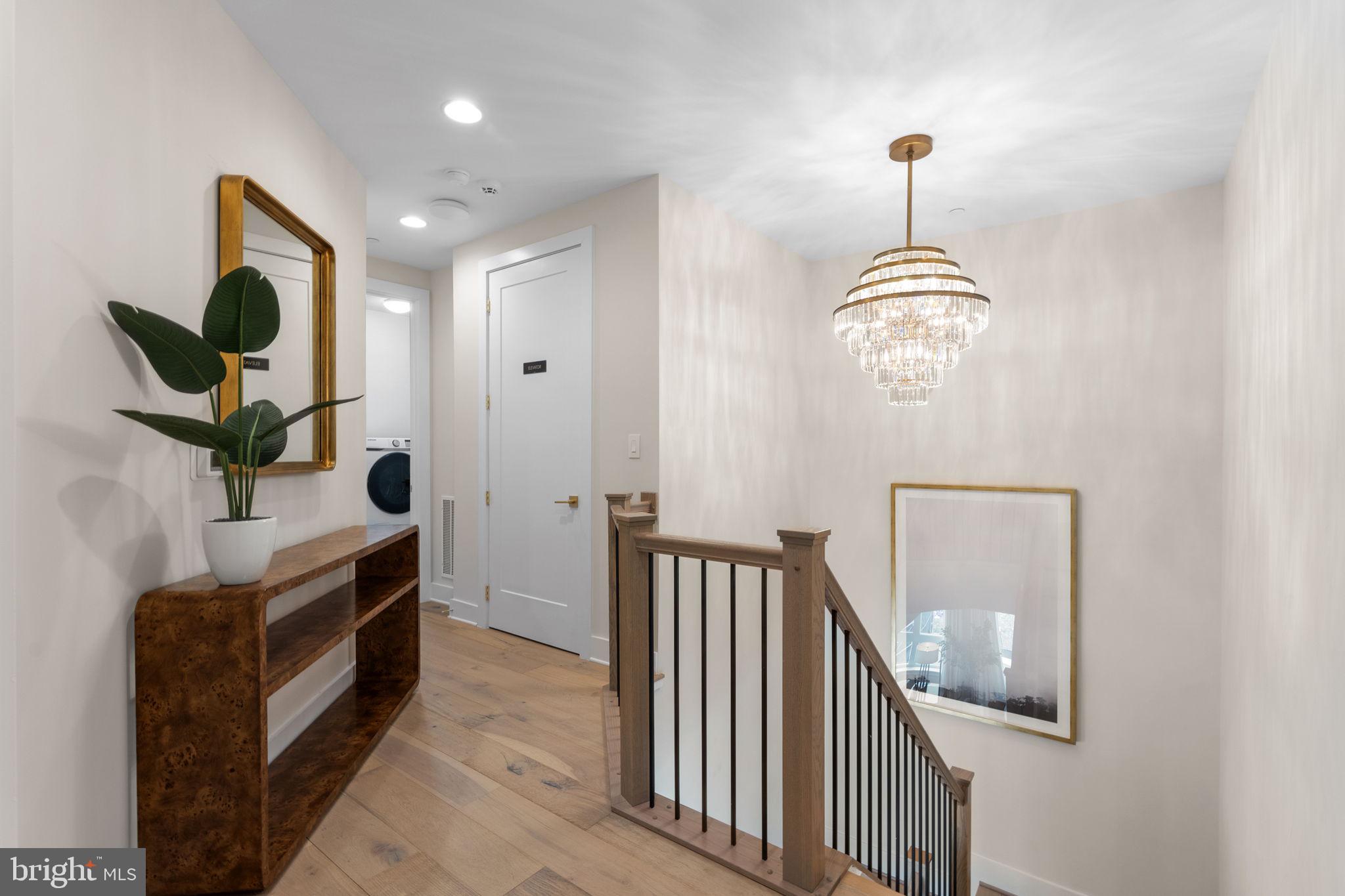 Real estate listing preview #17