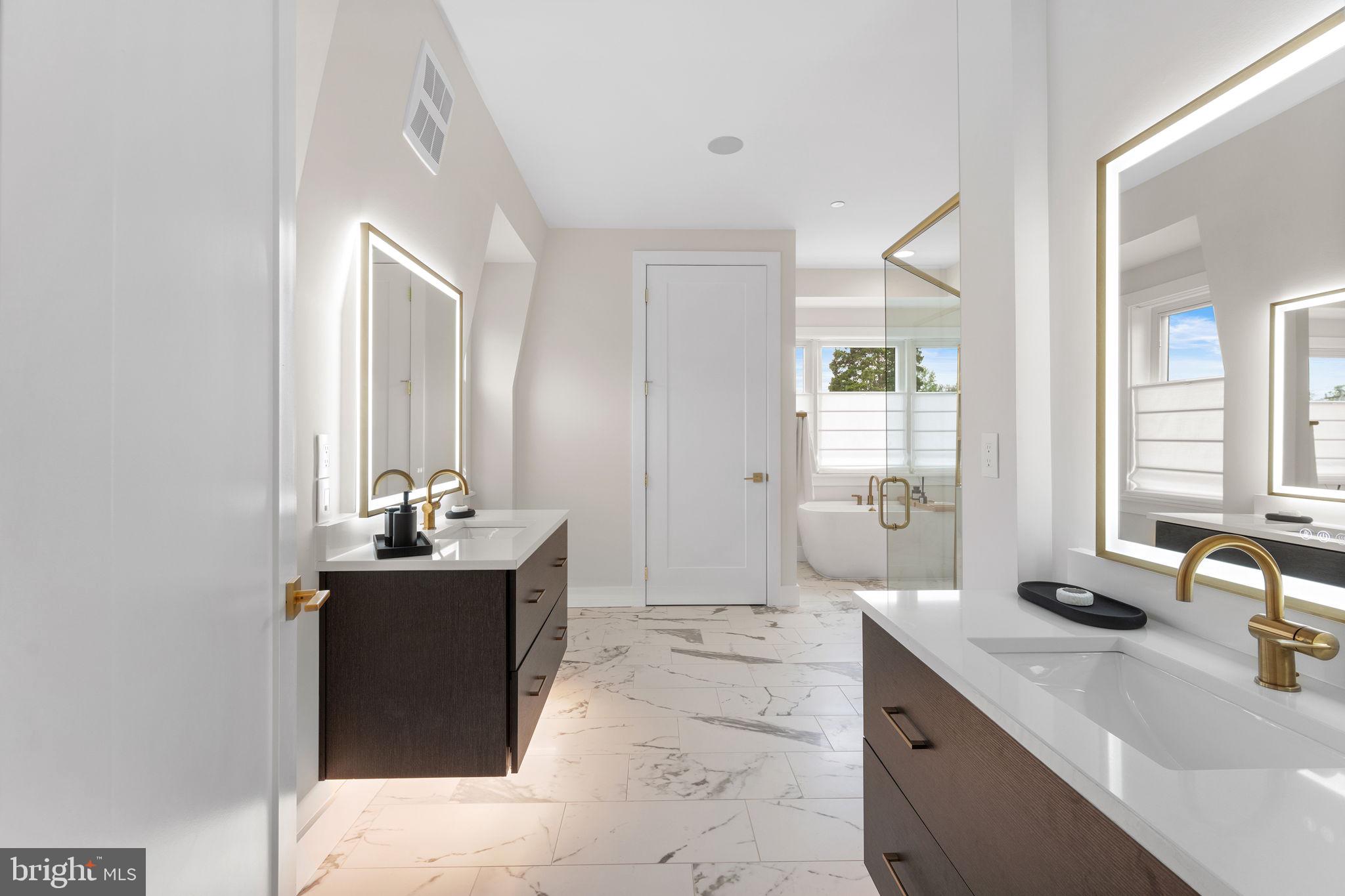 Real estate listing preview #24