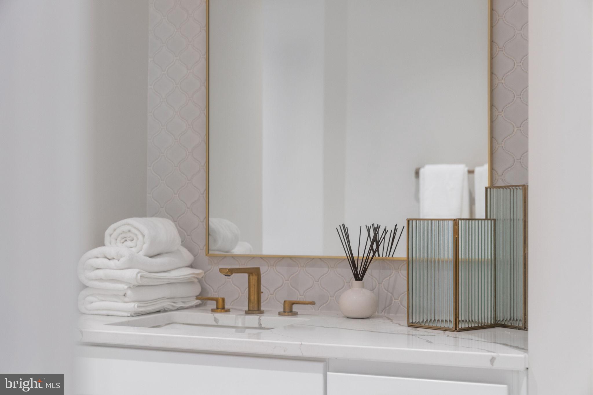 Real estate listing preview #54