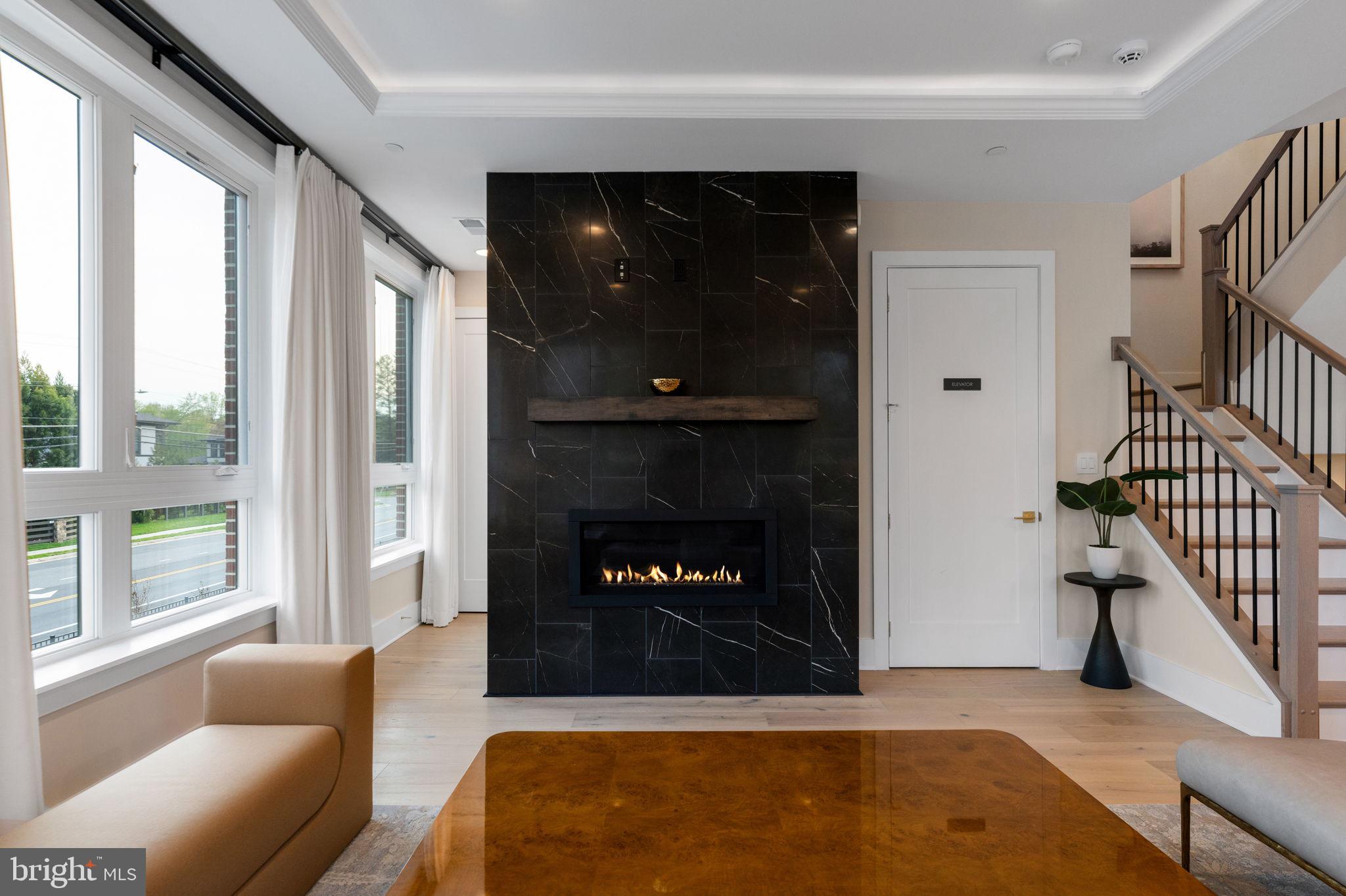 Real estate listing preview #12