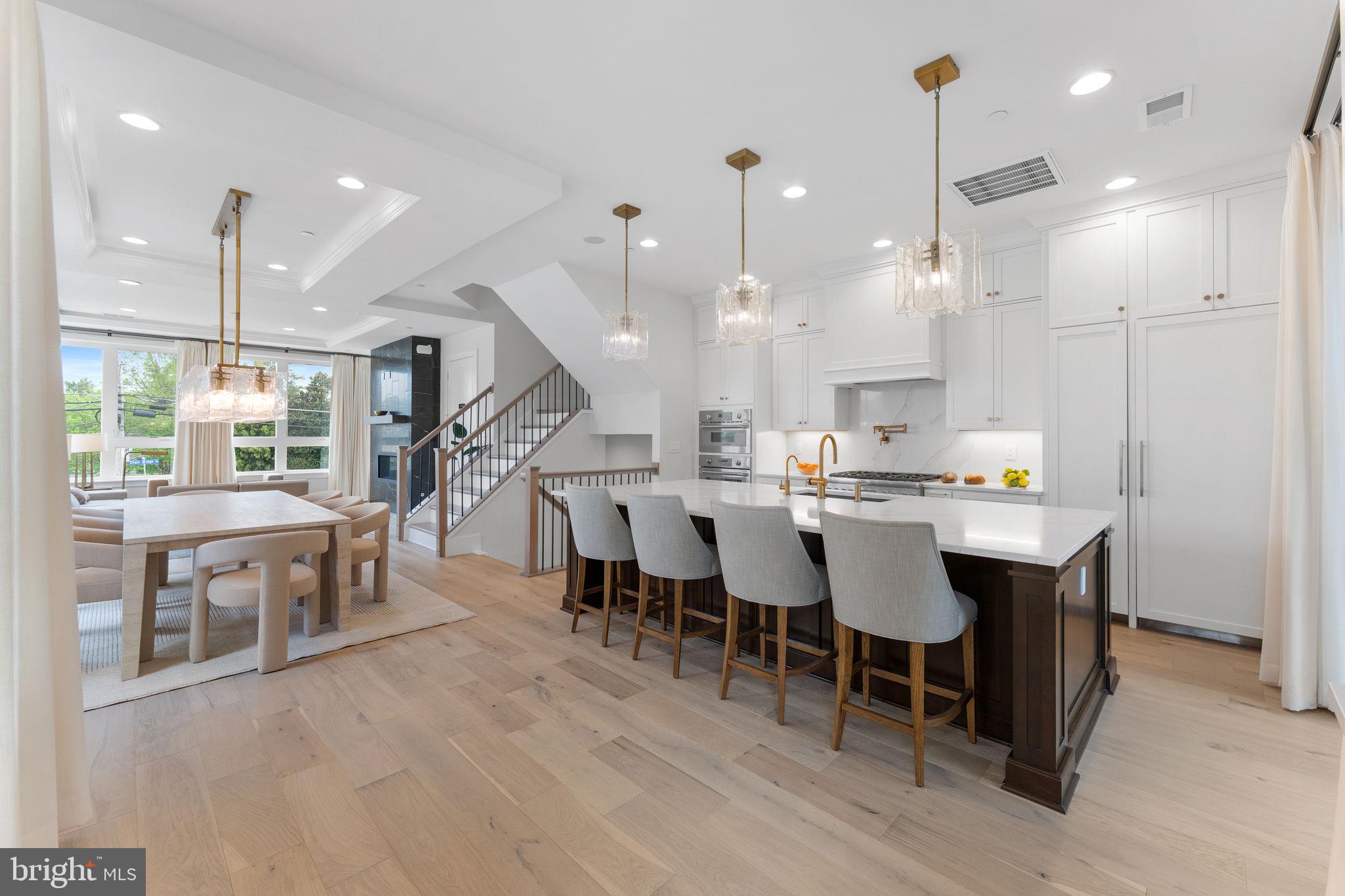 Real estate listing preview #15