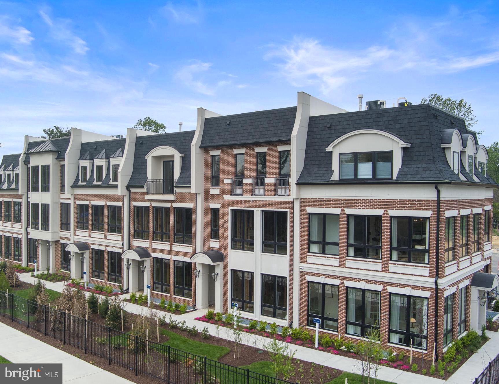 Real estate listing preview #1